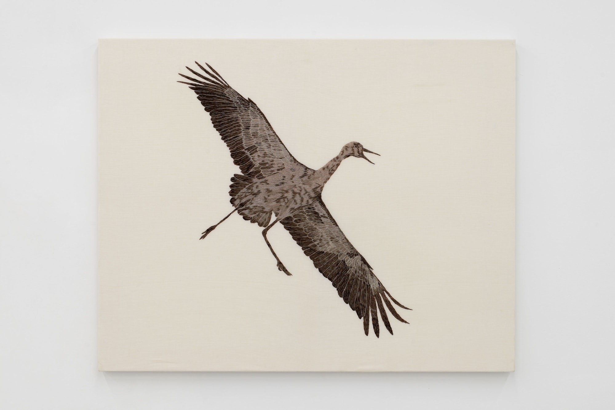 Marta Roberti, Gru, 2025, embroidery (cotton silk and metallic threads), cm 80 x 100. Ph Roberto Apa