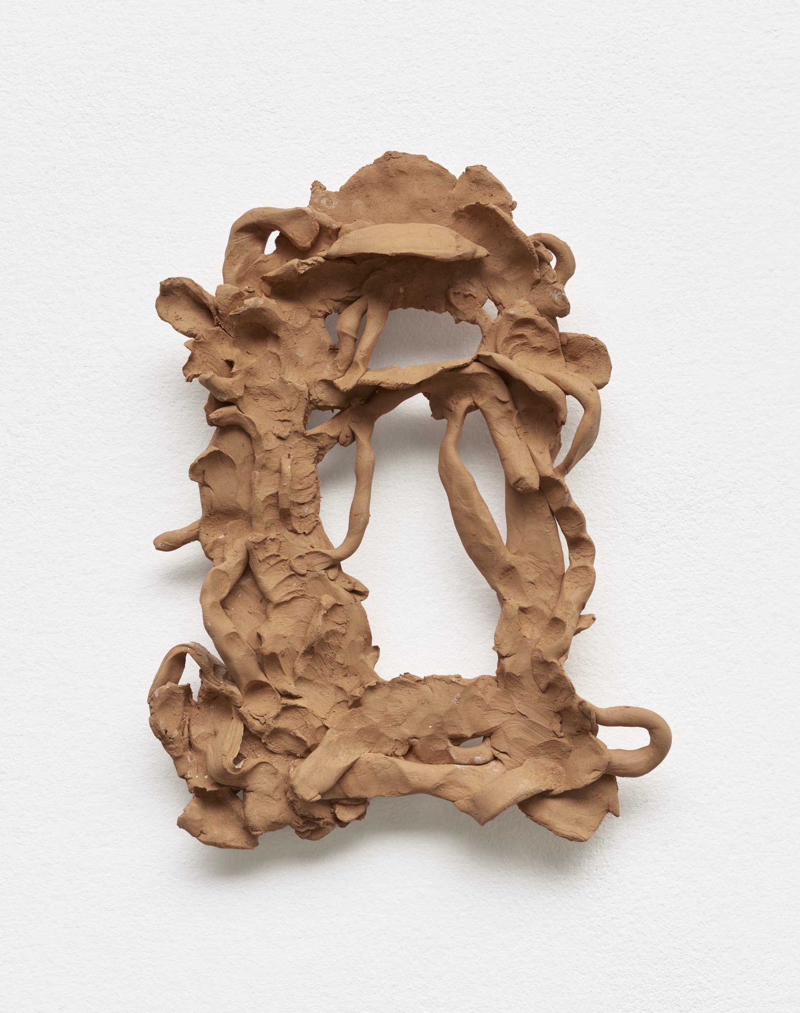 Tempietto solare, 2025 Terracotta cm 30 x 23 Ph Carlo Favero