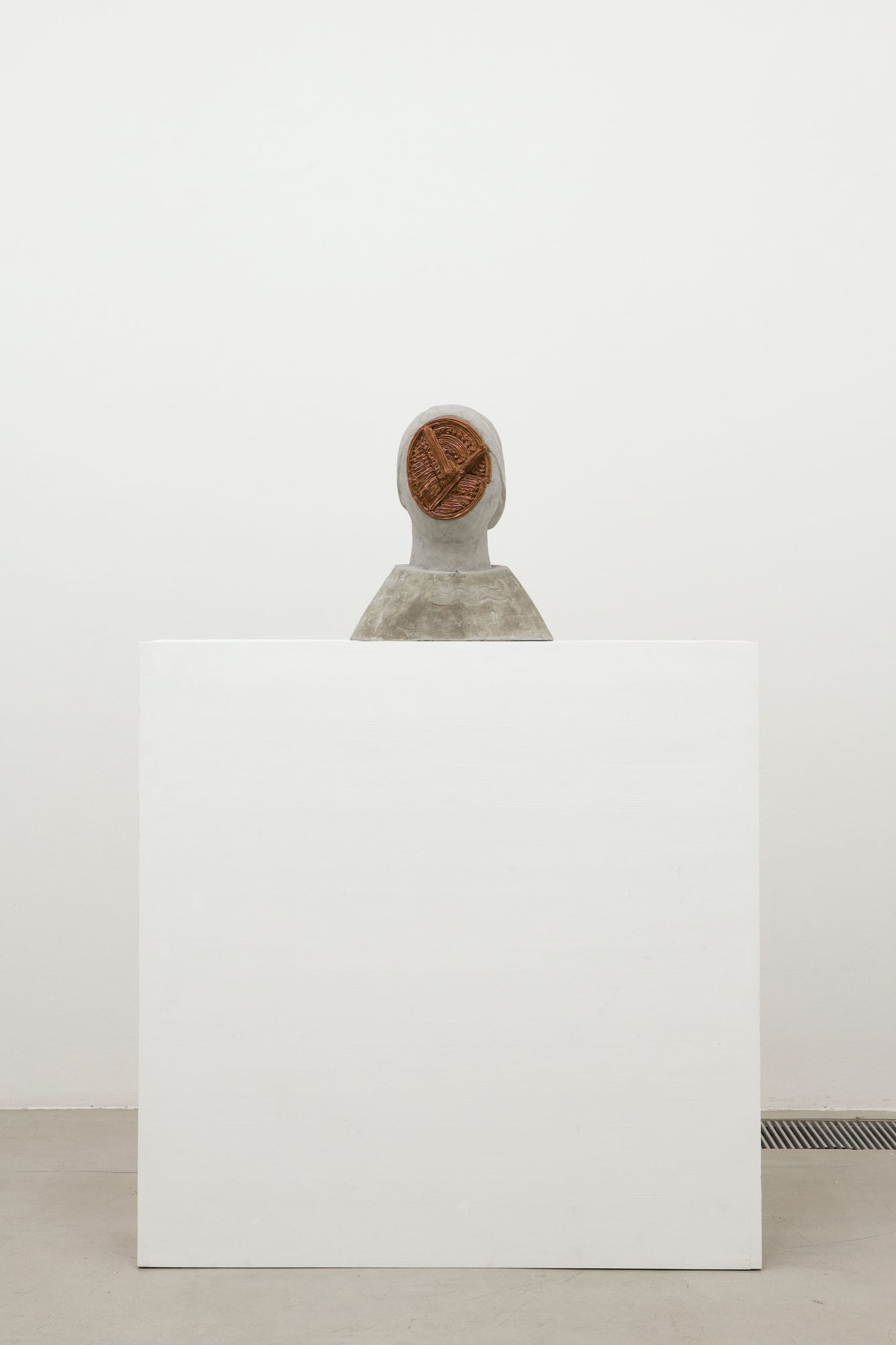 Anna Hulacova, Untitled, 2017, concrete, acrylic filler, 39 x 33 x 25 cm