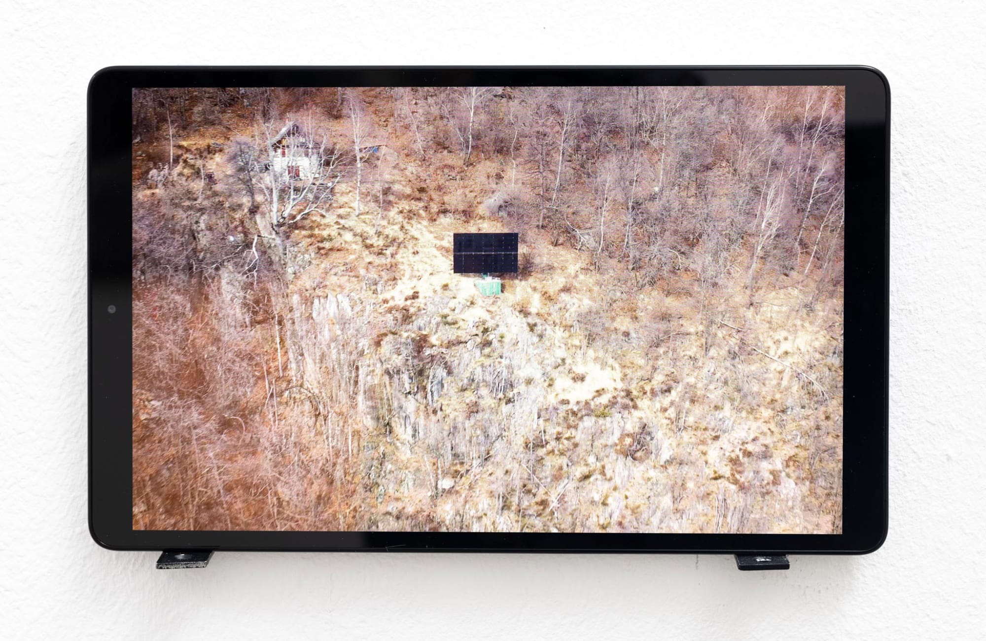 Silvia Camporesi, Il sole riflesso (Video), 2020, video loop, digital frame cm 20 x 30, Ed. 1/5 + 2AP