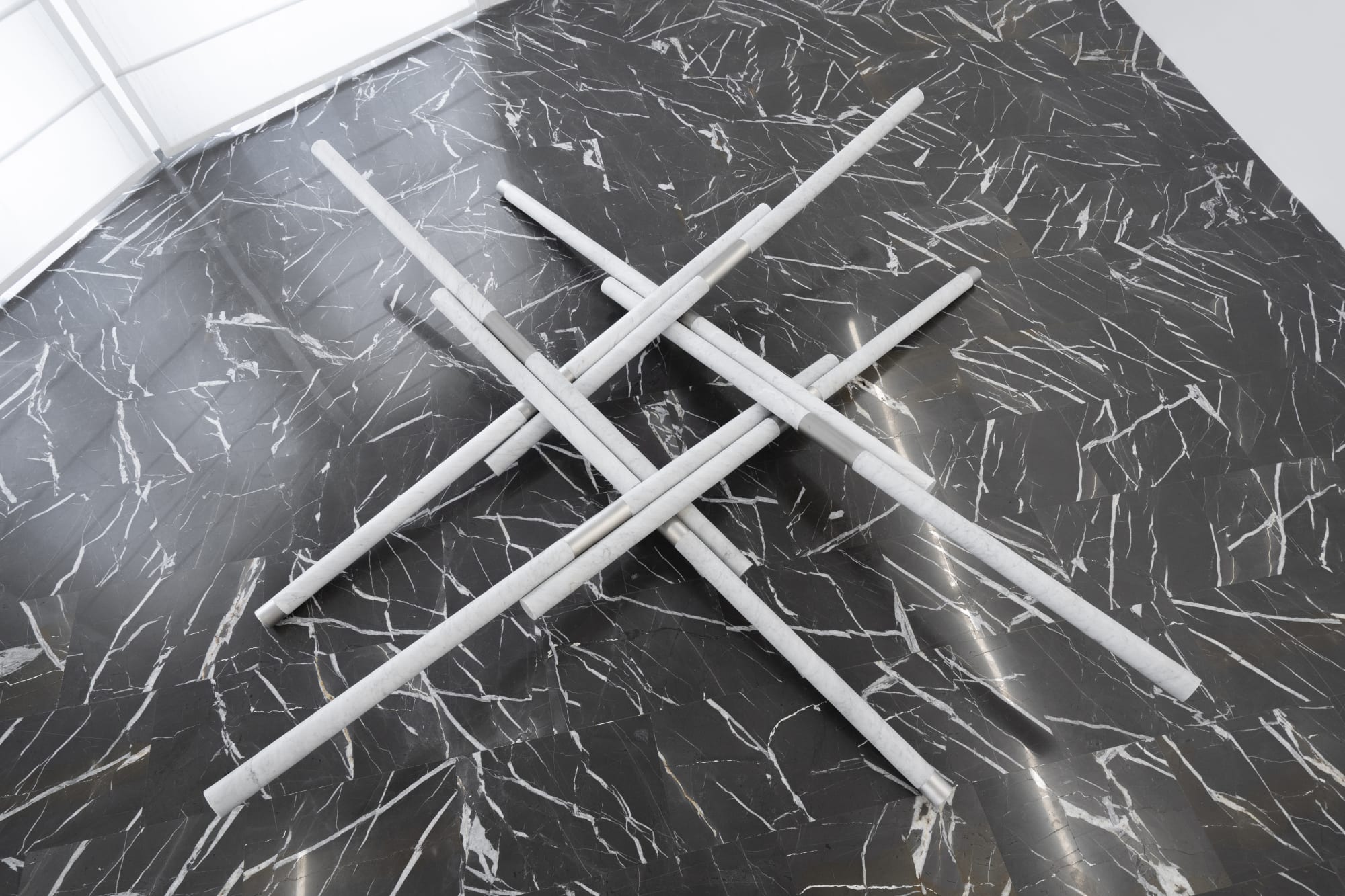 Hidetoshi Nagasawa L’ordine dei moti a concept by Michele Guido, in collaboration with Ryoma Nagasawa installation view at z2o project ph. Masiar Pasquali