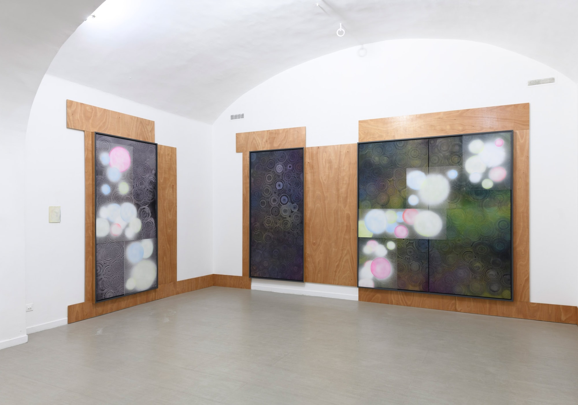 Alfredo Pirri Di luce e di fango curated by Cecilia Canziani and Davide Ferri installation view at z2o gallery ph. Giorgio Benni