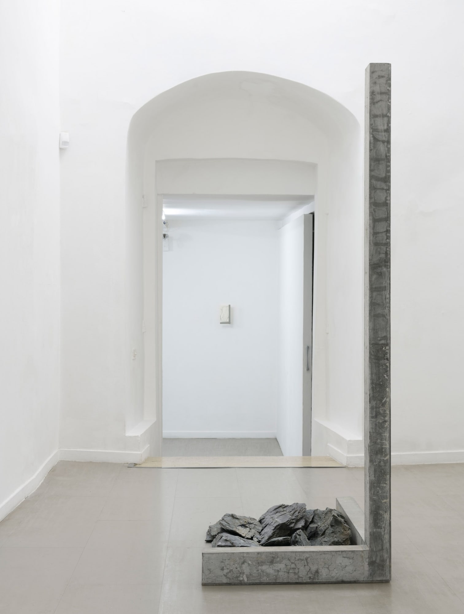 Fabrizio Prevedello, Mani, Installation view. Ph. Giorgio Benni
