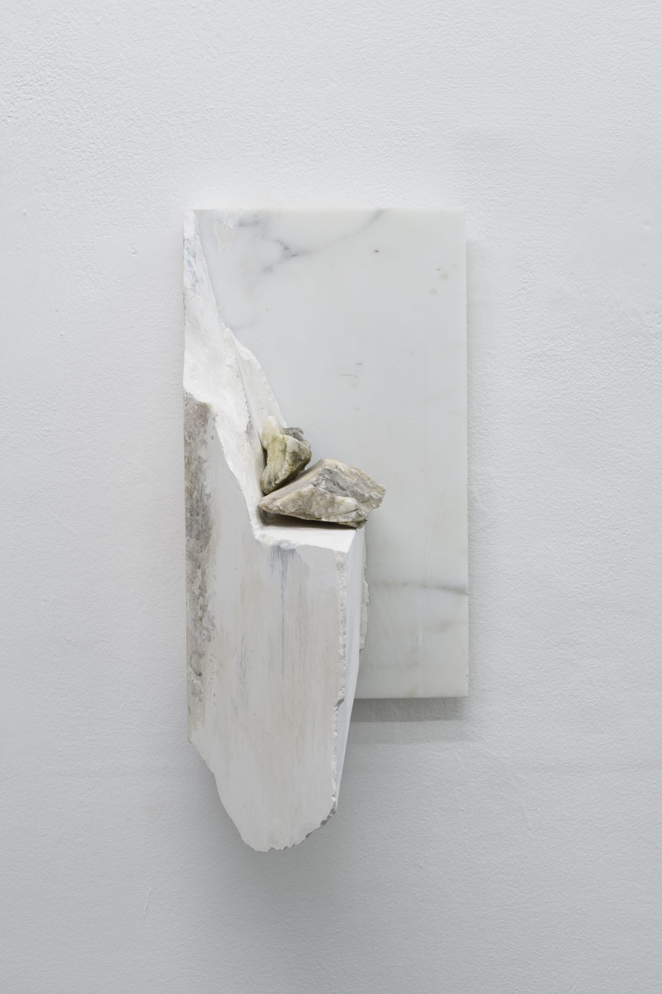Senza titolo (265), 2019/21 steel, reinforced concrete, gypsum, marble, 36,5 x 18 x 24 cm