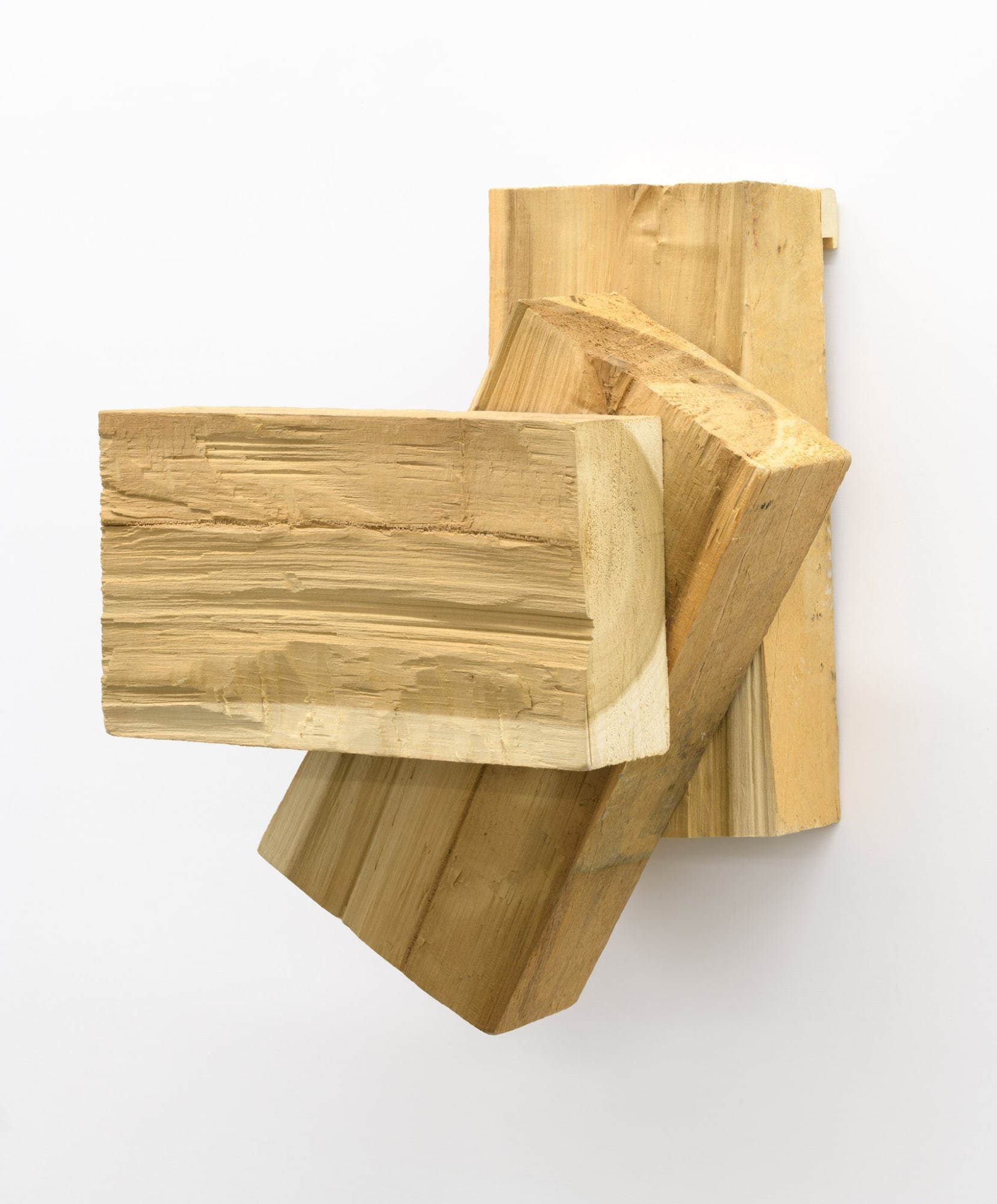 Richard Nonas Senza Titolo, 2015 wood cm 61 x 55,9 x 33 ph. Giorgio Benni