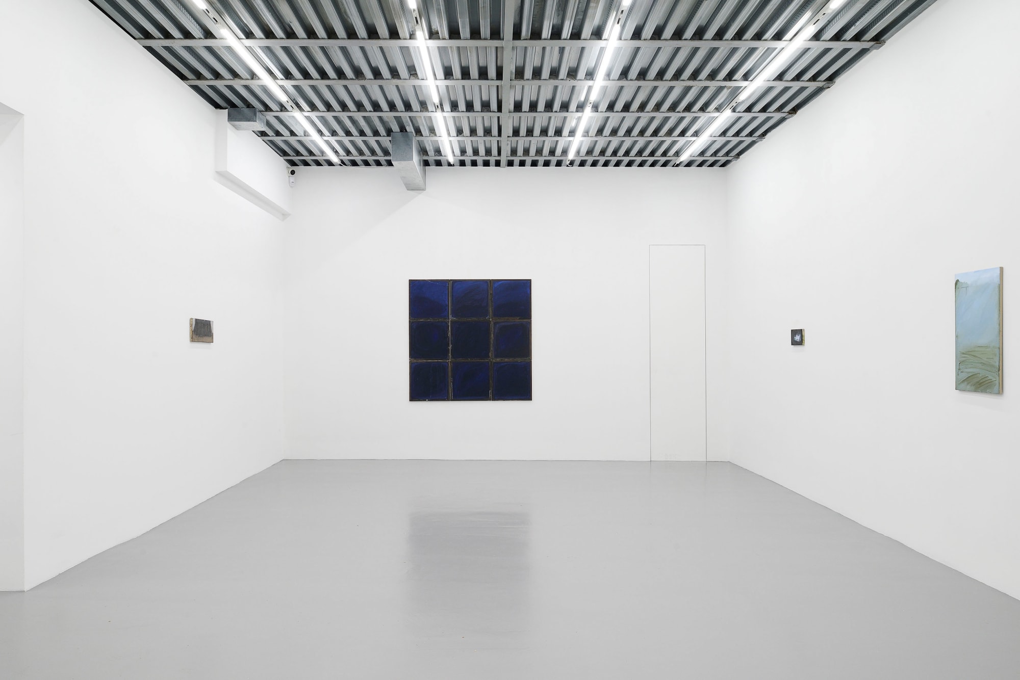 Installation View, Michele Tocca | Poca Notte, curated by Davide Ferri, 2024, z2o Sara Zanin | Ph. Roberto Apa