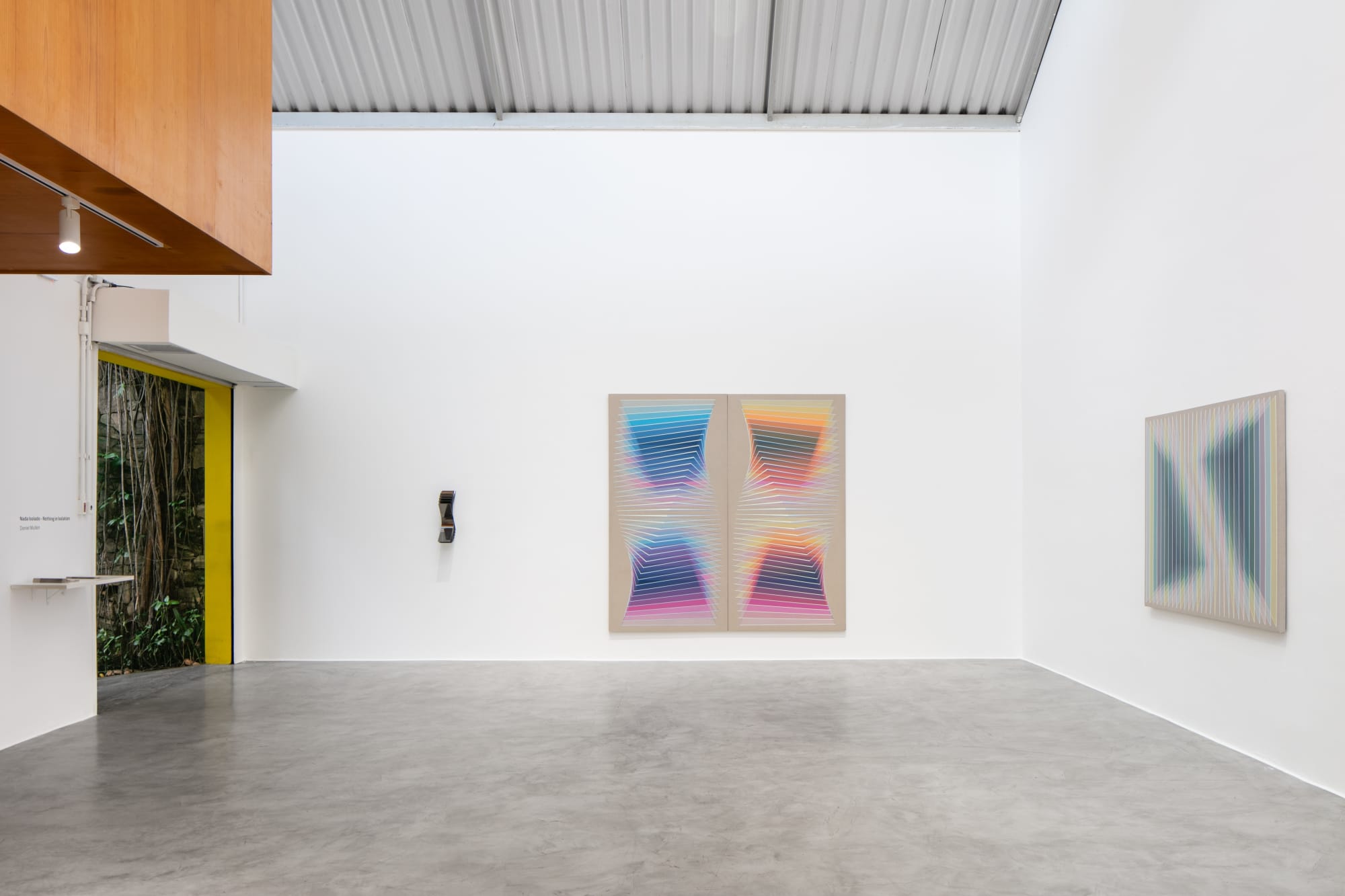 Nada Isolado — Nothing in Isolation