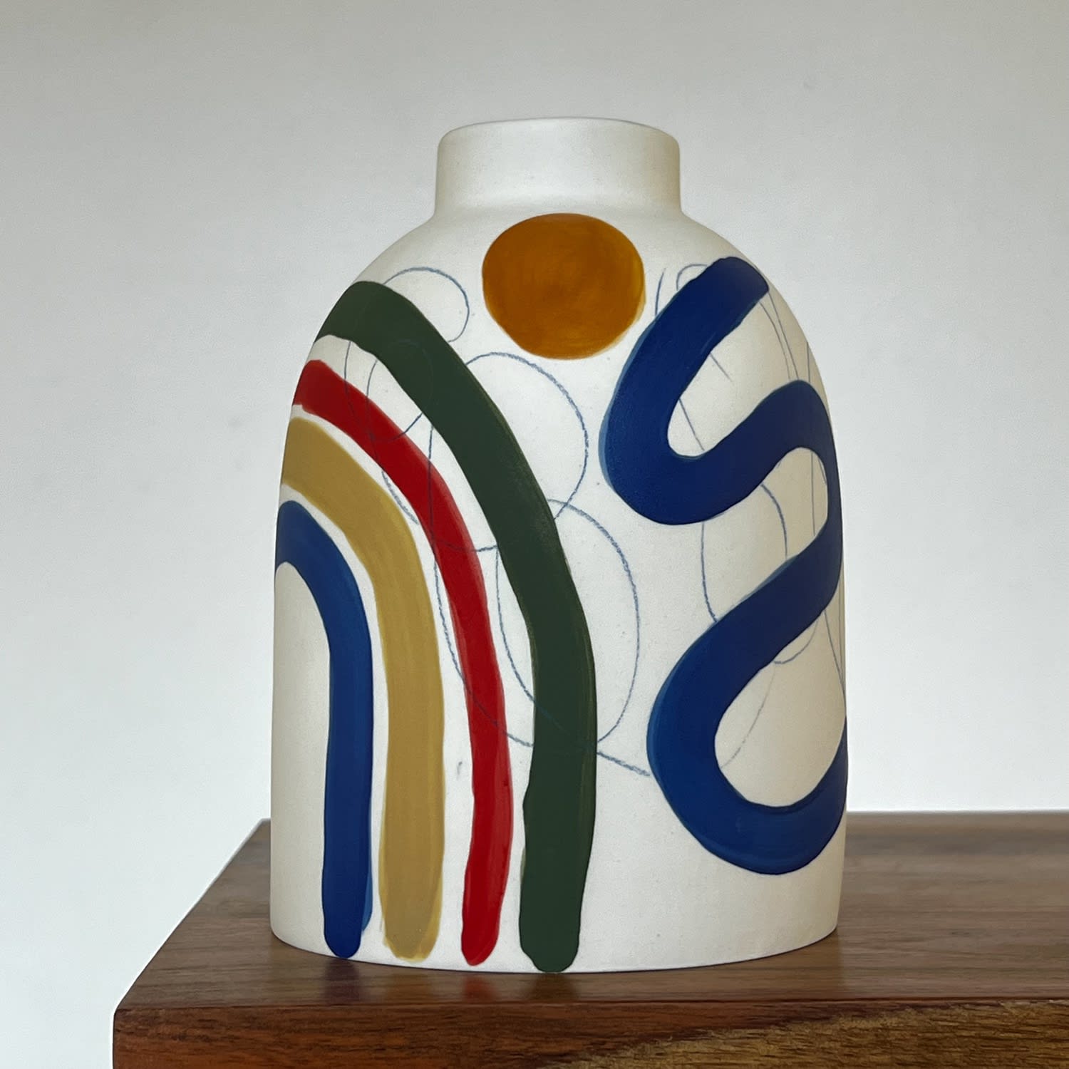 Sophie Alda ceramic vase rounded shape in porcelain and rainbow brushstroke design