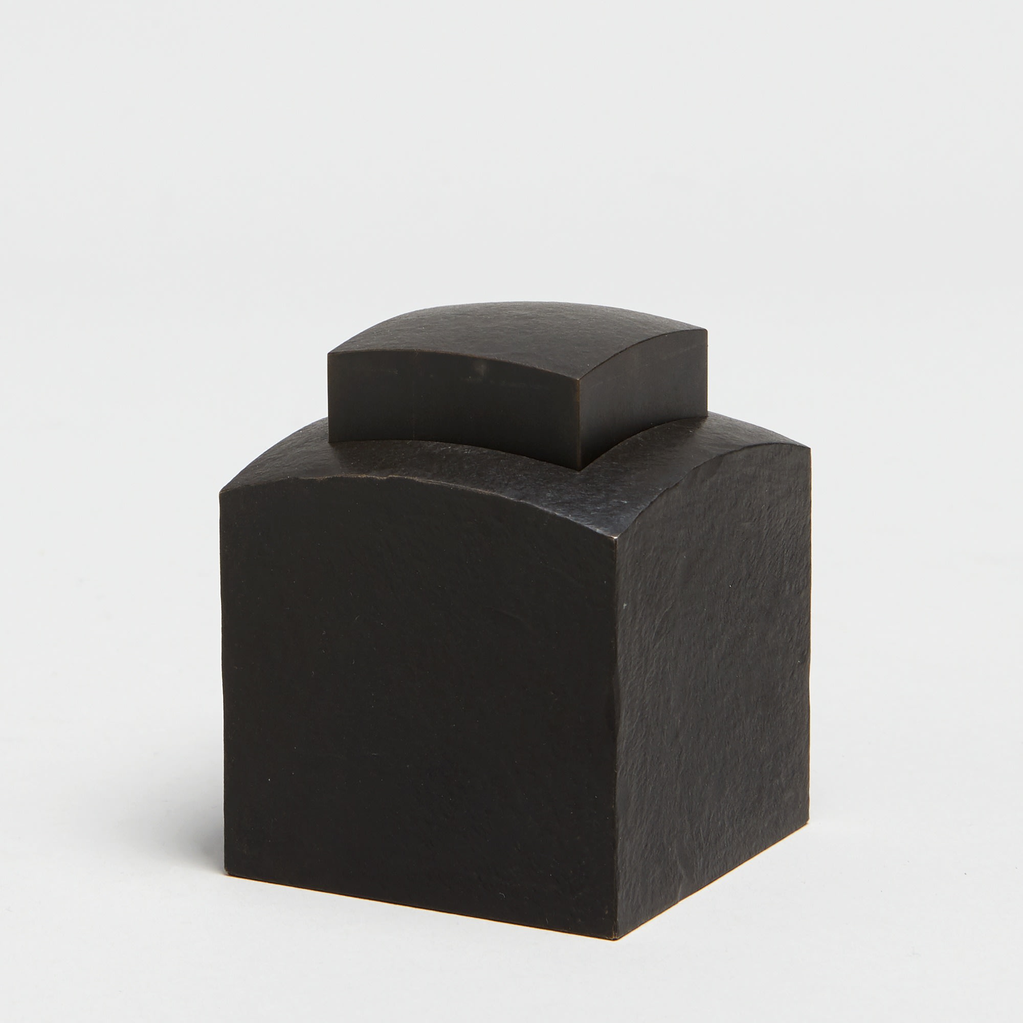 Andreas Caderas, #021801 Würfel mit versenkbarem Innenteil, 2015