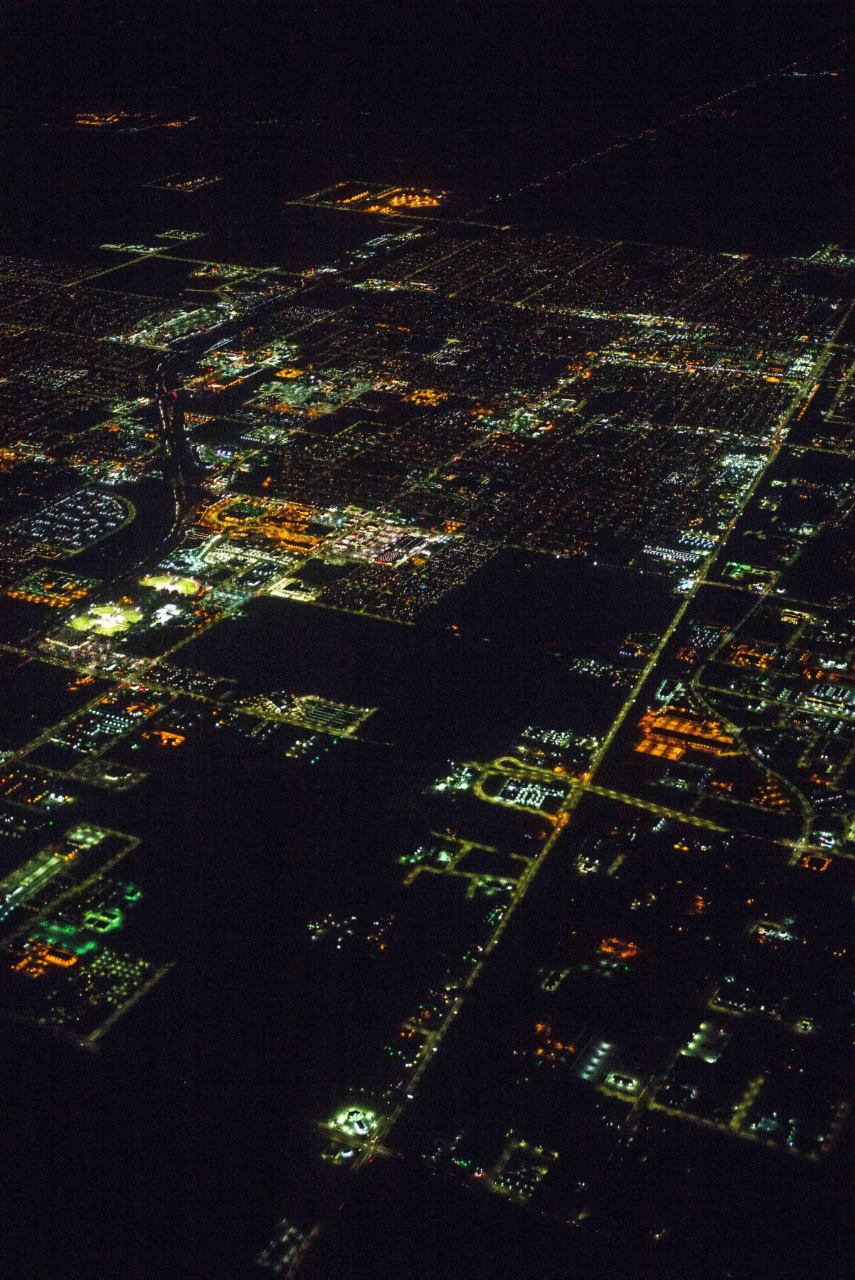 An aerial view of Los Angeles by Luciano Perna, 2020