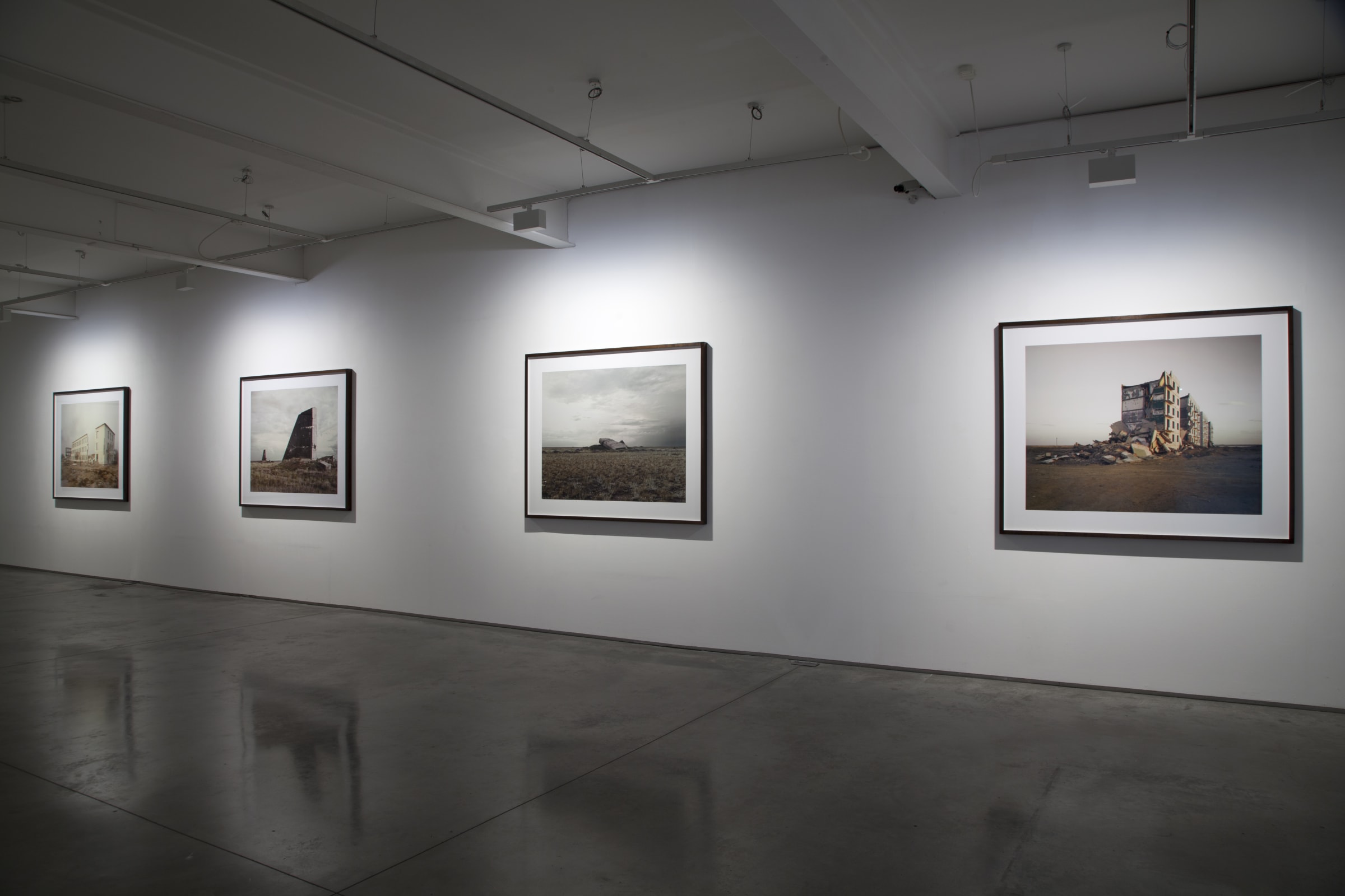 Nadav Kander Dust