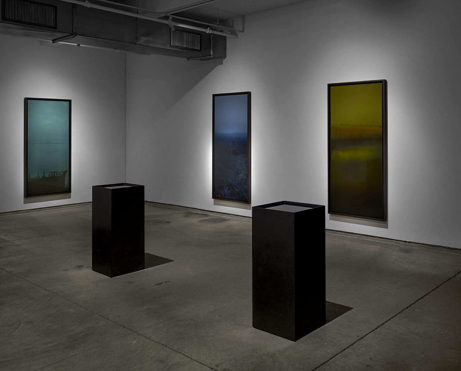 Nadav Kander Dark Line - The Thames Estuary