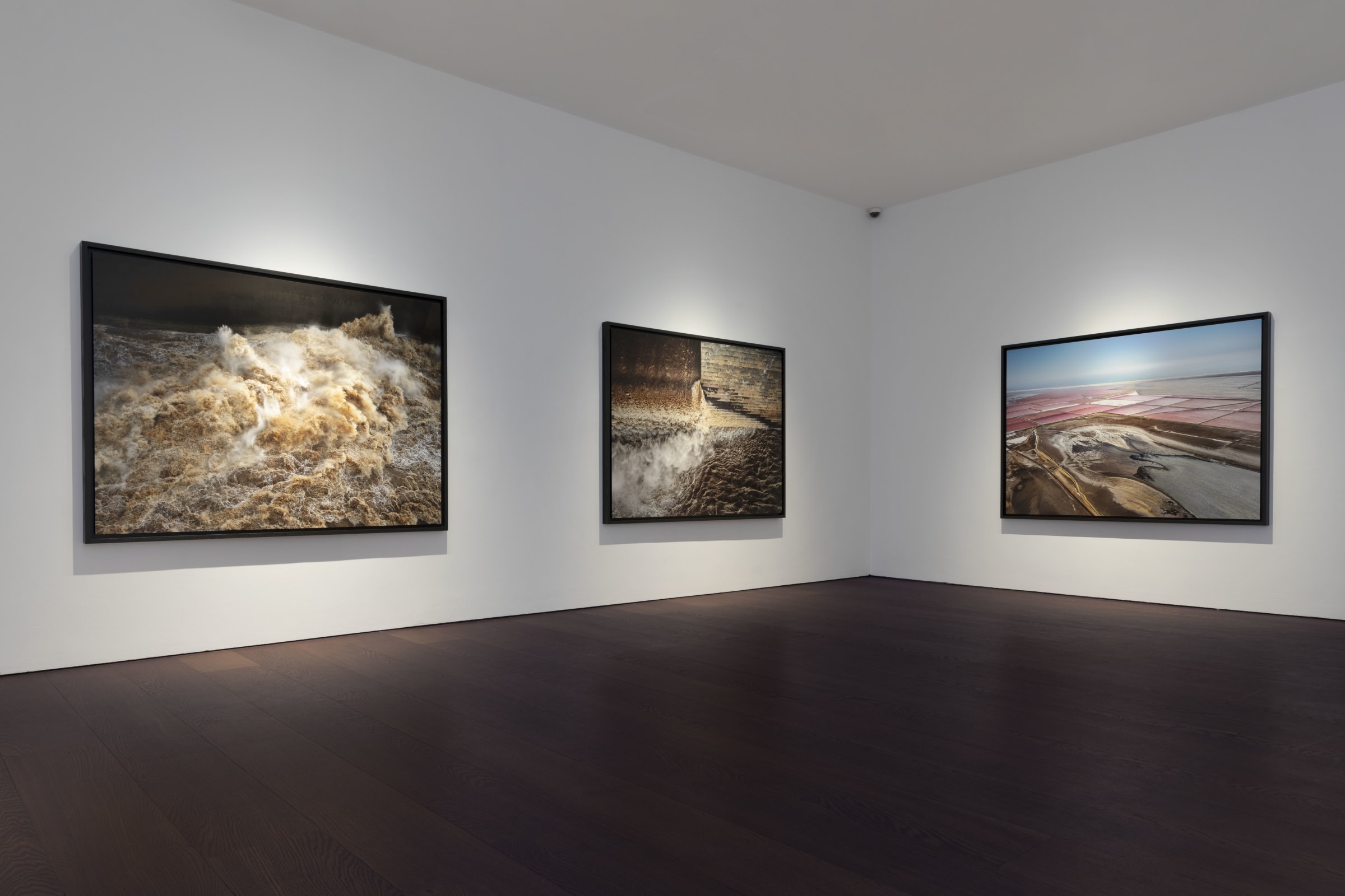 Edward Burtynsky African Studies