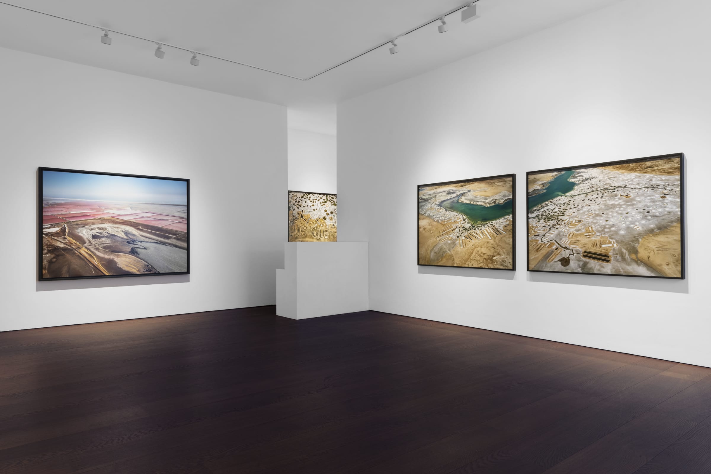 Edward Burtynsky African Studies