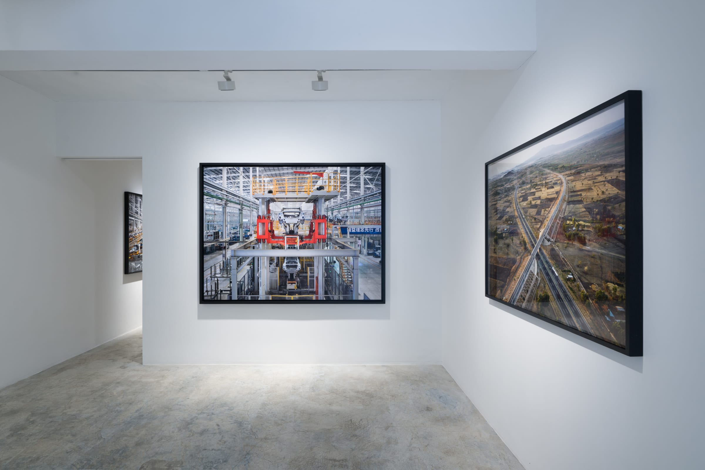 Edward Burtynsky China in Africa