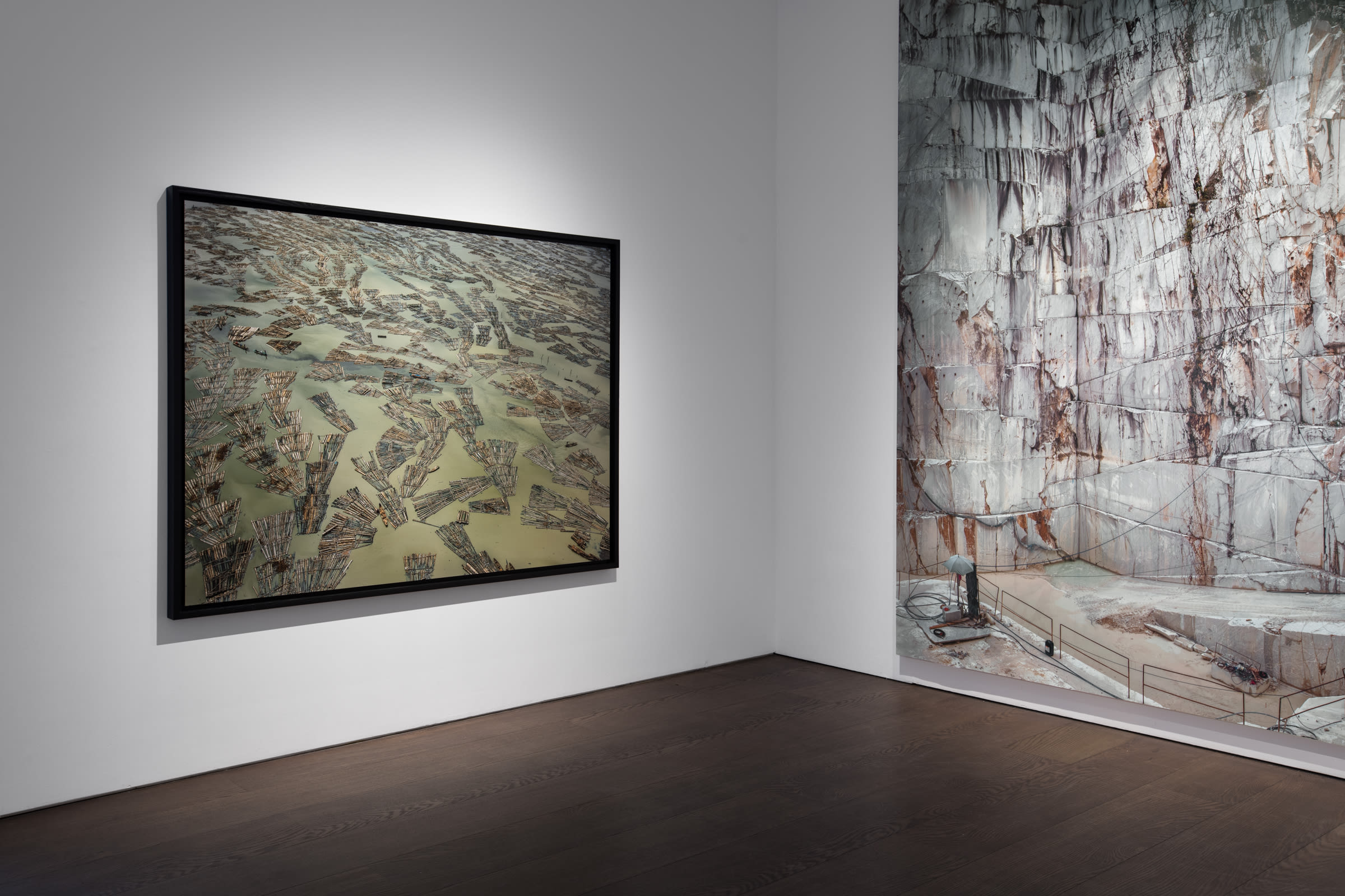 Edward Burtynsky The Human Signature