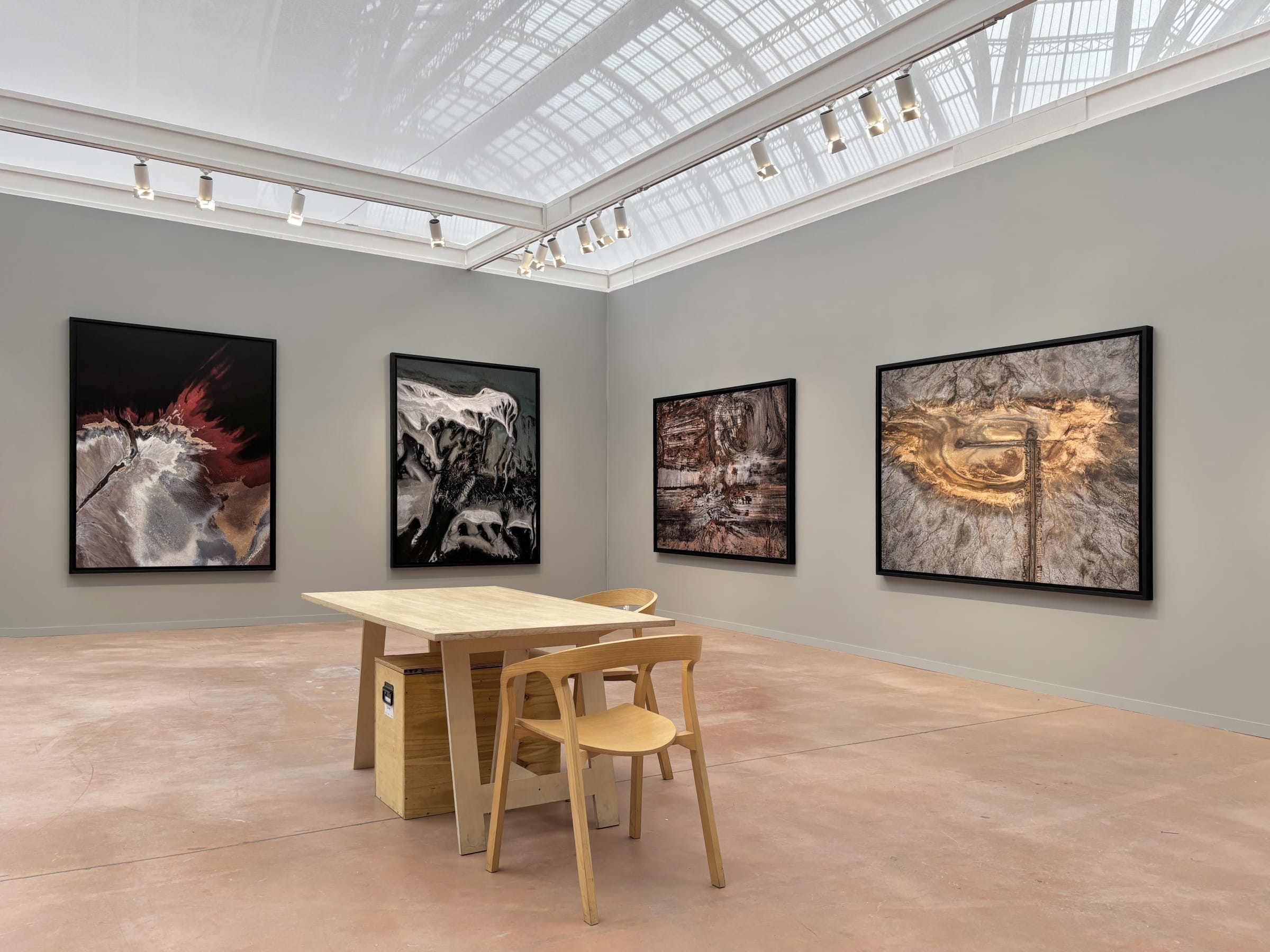 Paris Photo Edward Burtynsky: Western Australia, Recent Works