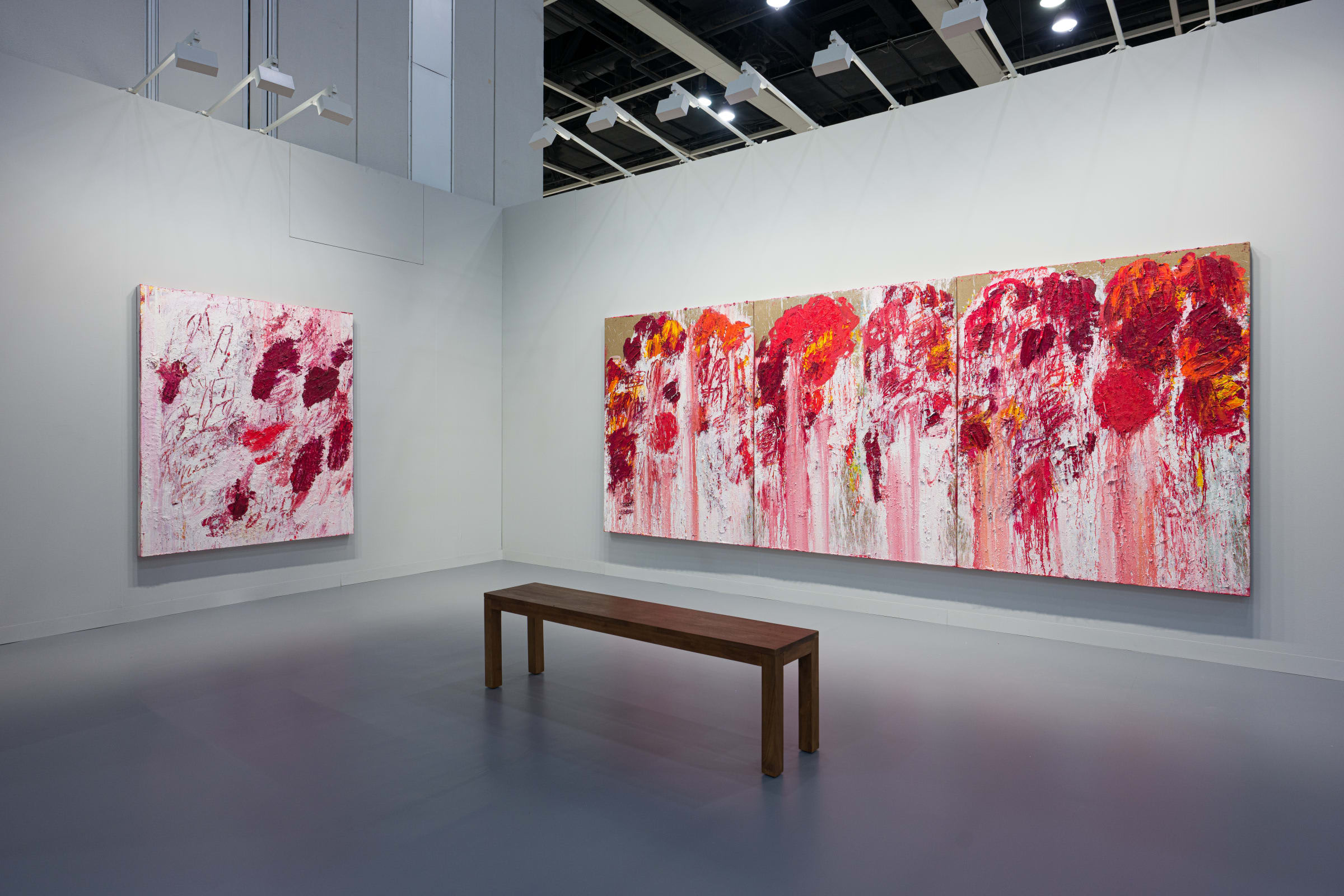 Aida Tomescu: Folded In Three Art Basel Hong Kong
