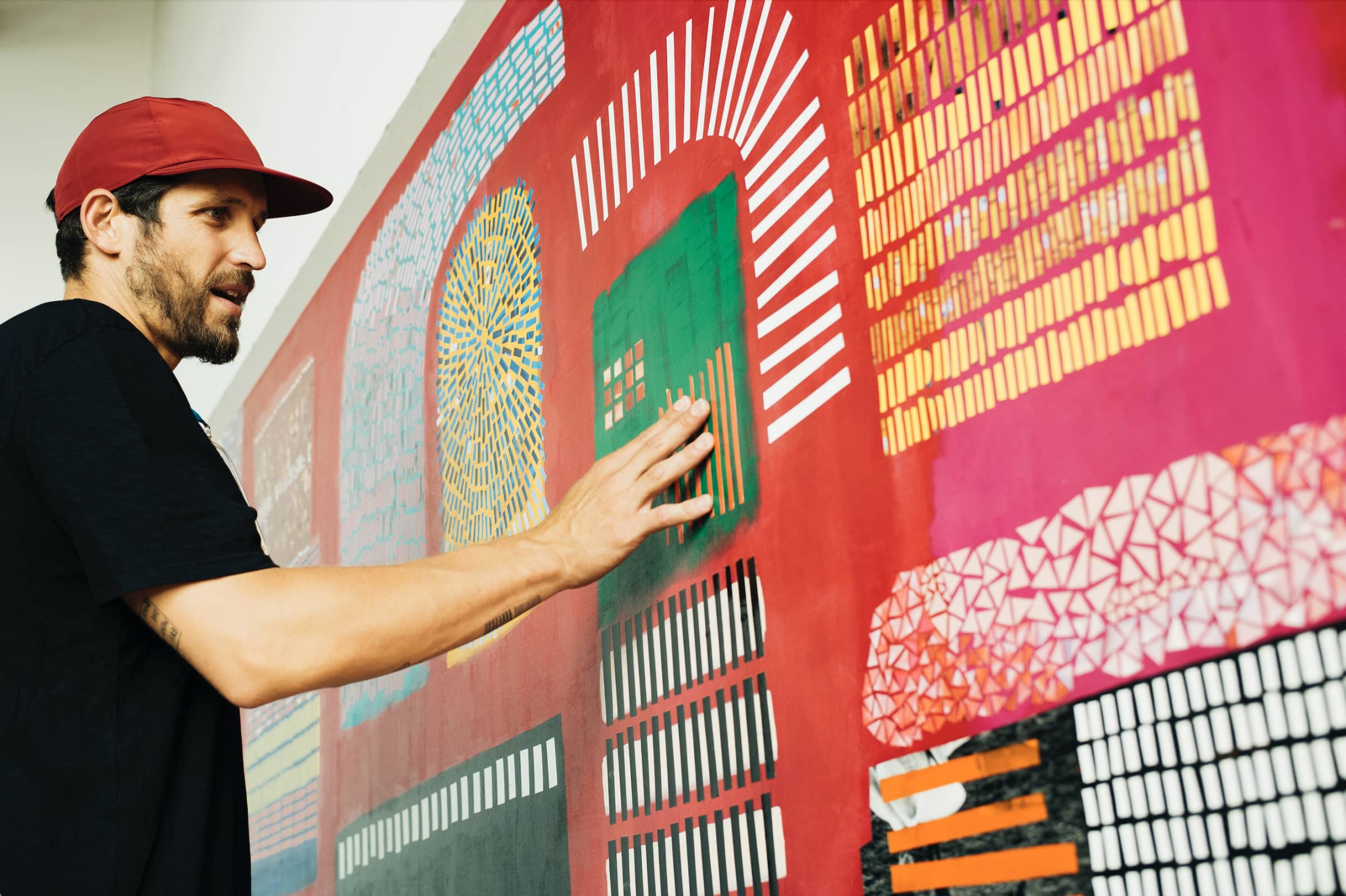 Surfing the Waves of Creativity: In Conversation with bErto