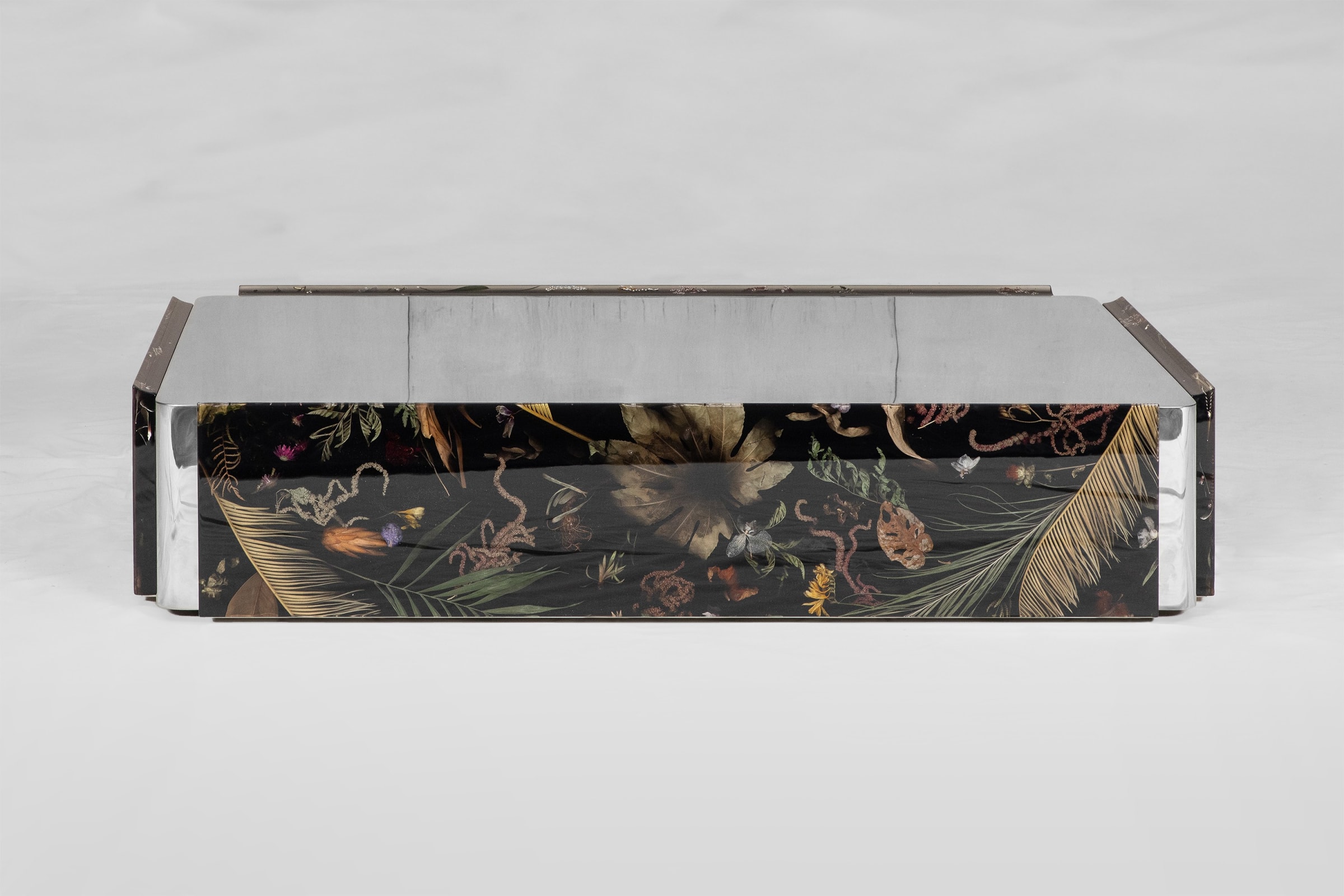 Marcin Rusak, Flora Low Coffee Table 165 II, 2024