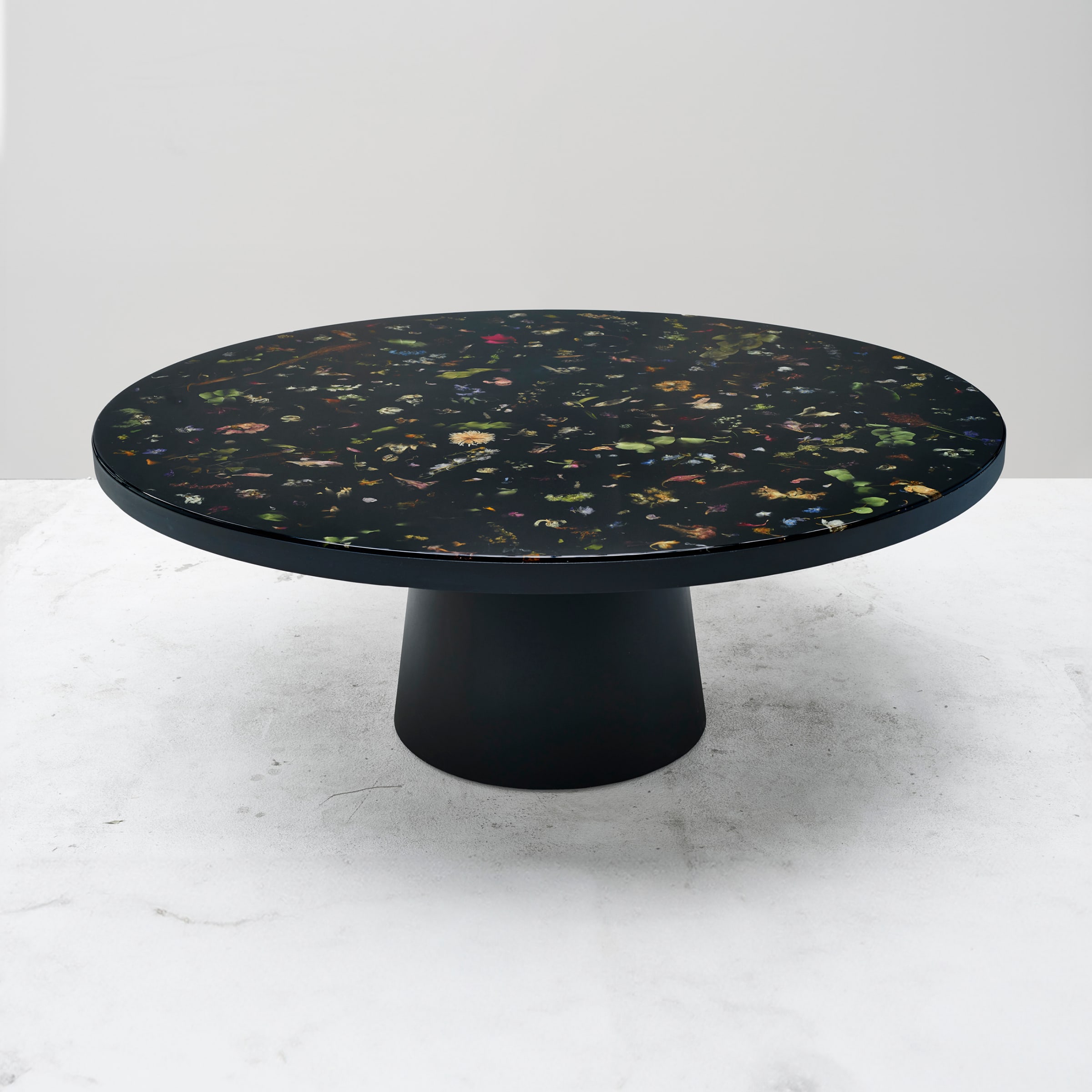 Marcin Rusak, Flora Large Table, 2017