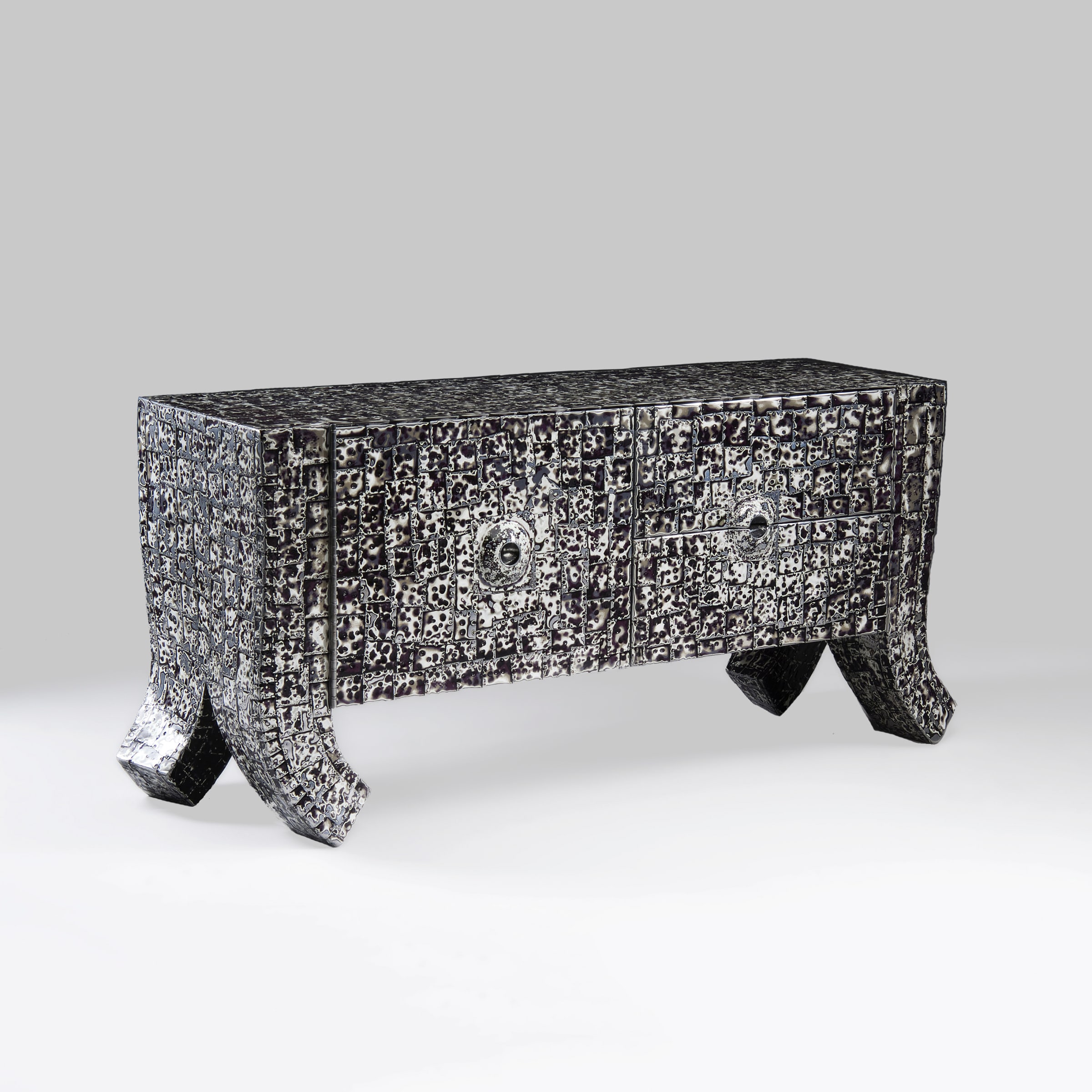 Roland Mellan, Crab Commode, 2014
