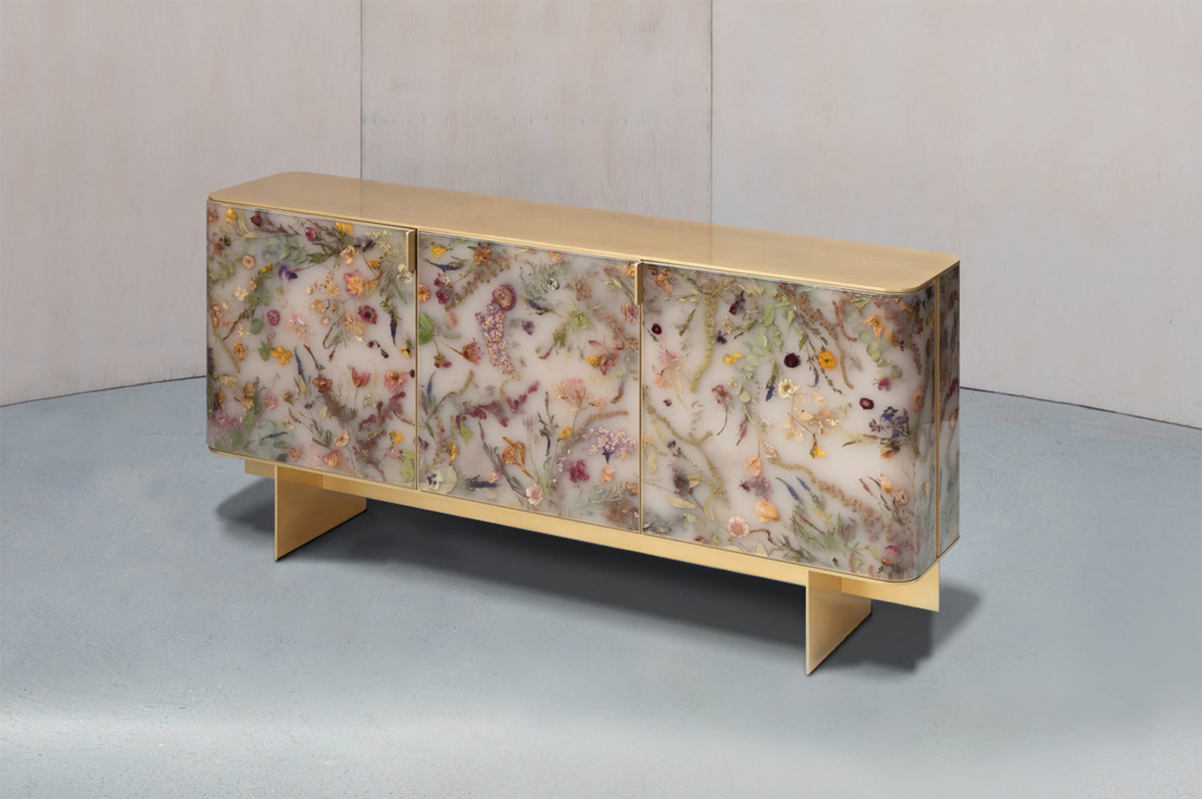 Marcin Rusak, Flora Misty White Cabinet 183 Brass, 2023