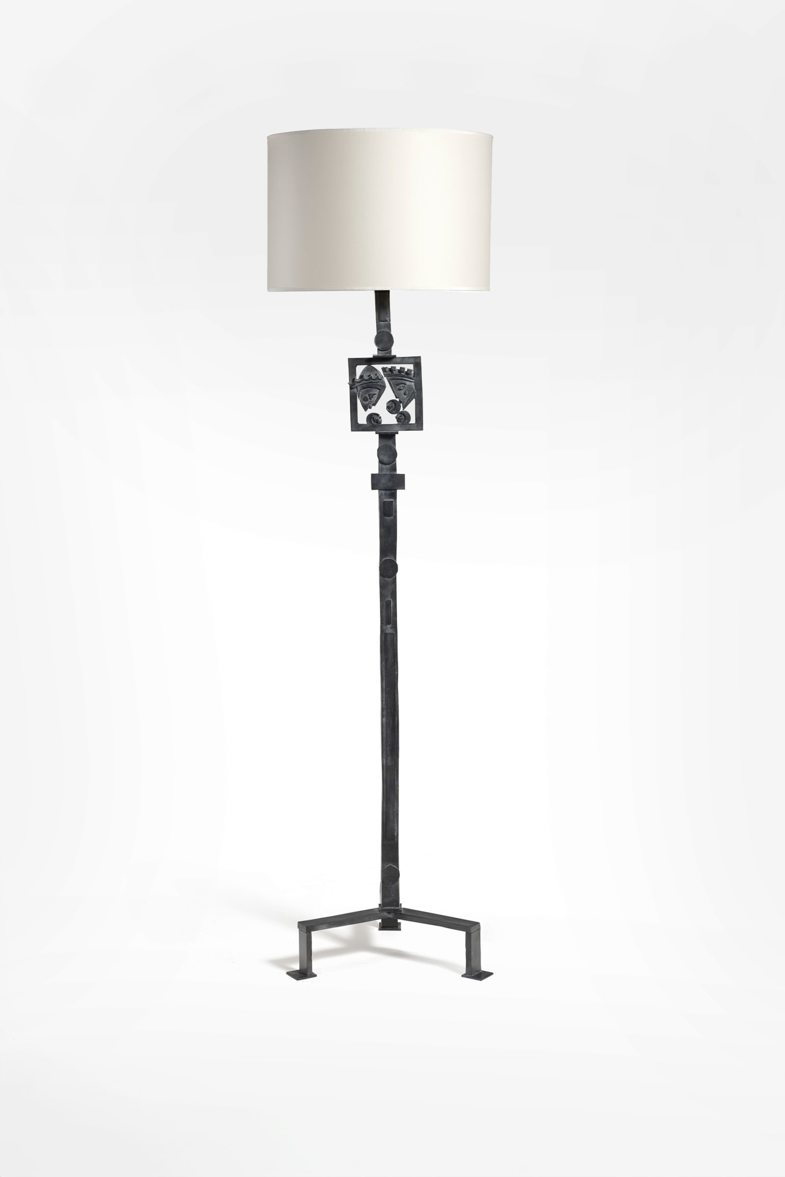 Emmée Parizot Scène Familiale Floor Lamp, 2023