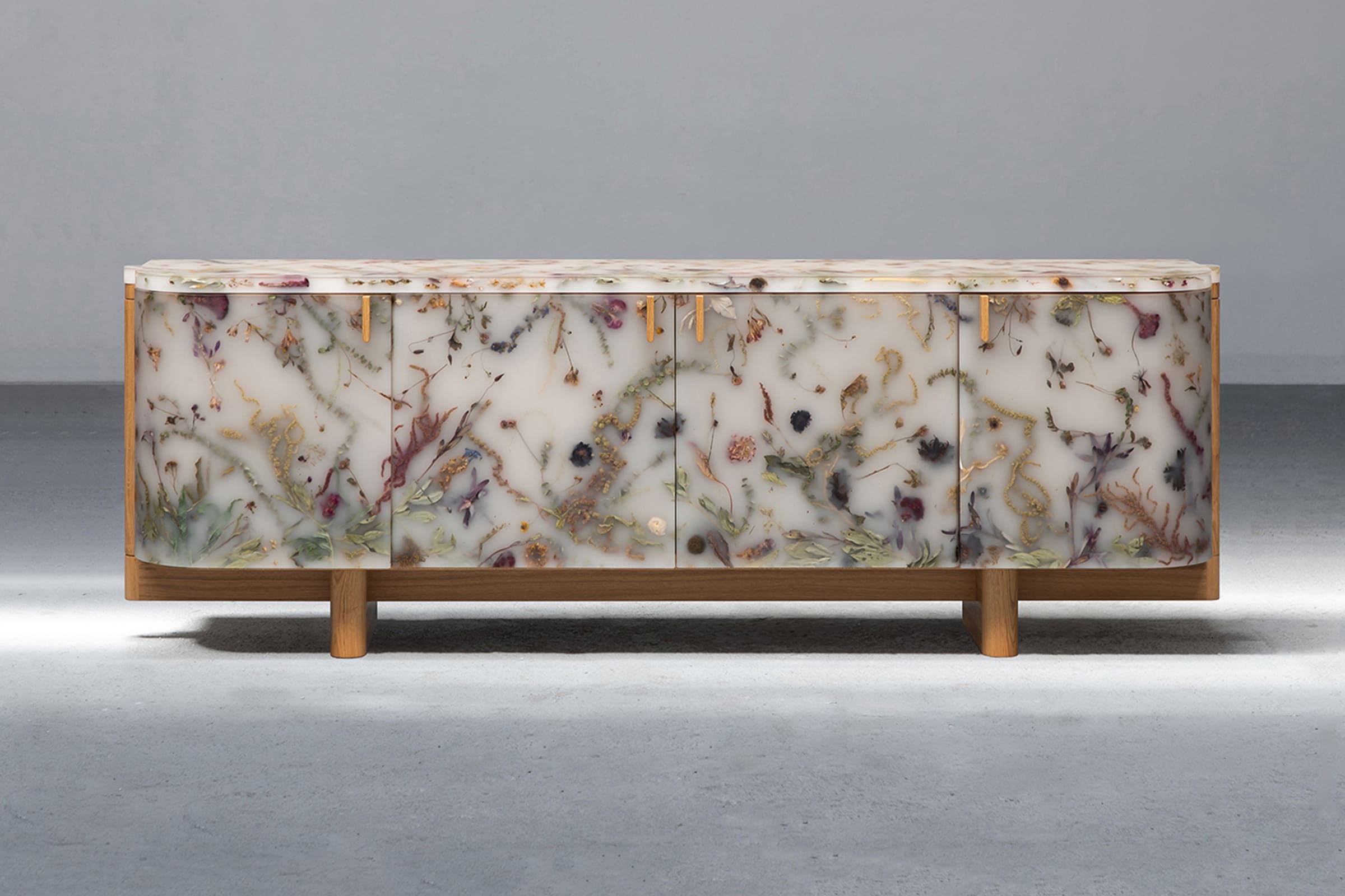 Marcin Rusak, Flora Credenza Misty White 244 Oak, 2023