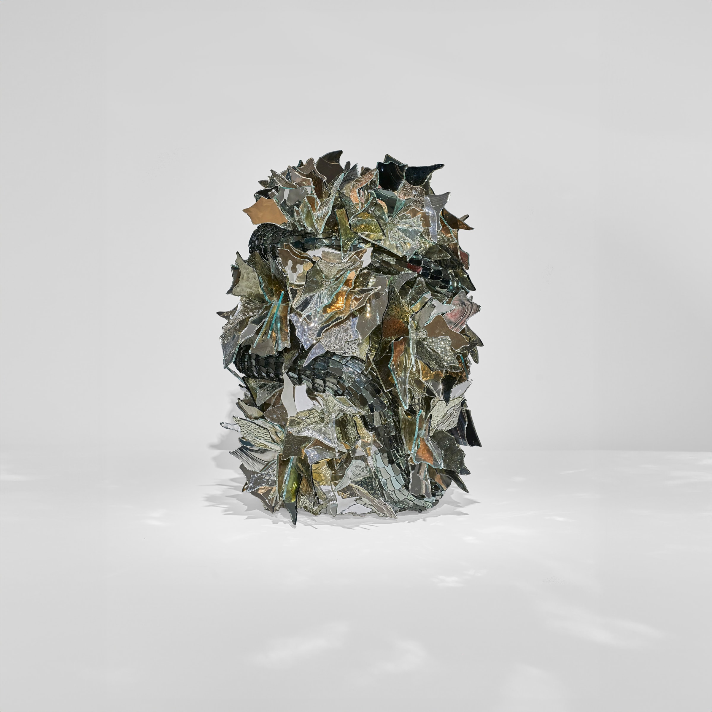 Nathalie Ziegler, Broken Flowers Vase, 2023