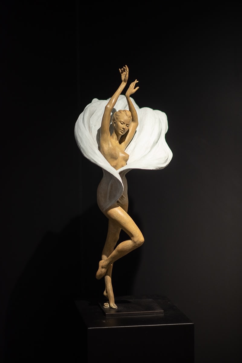 LUO LI RONG, D'UN MONDE A L'AUTRE | Horus Gallery