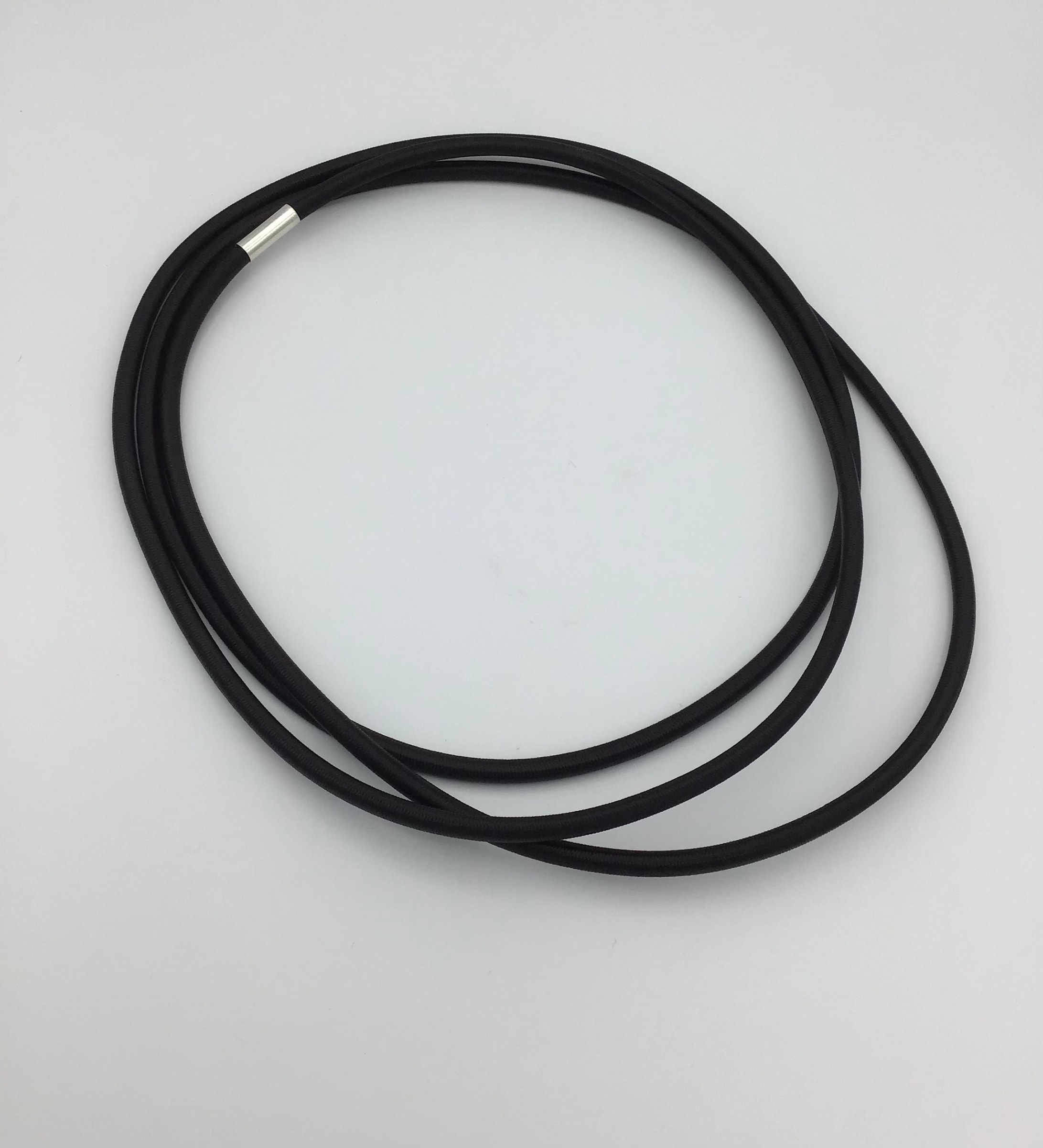 Gilly Langton, Chunky String Necklace Black, 2023 Contemporary
