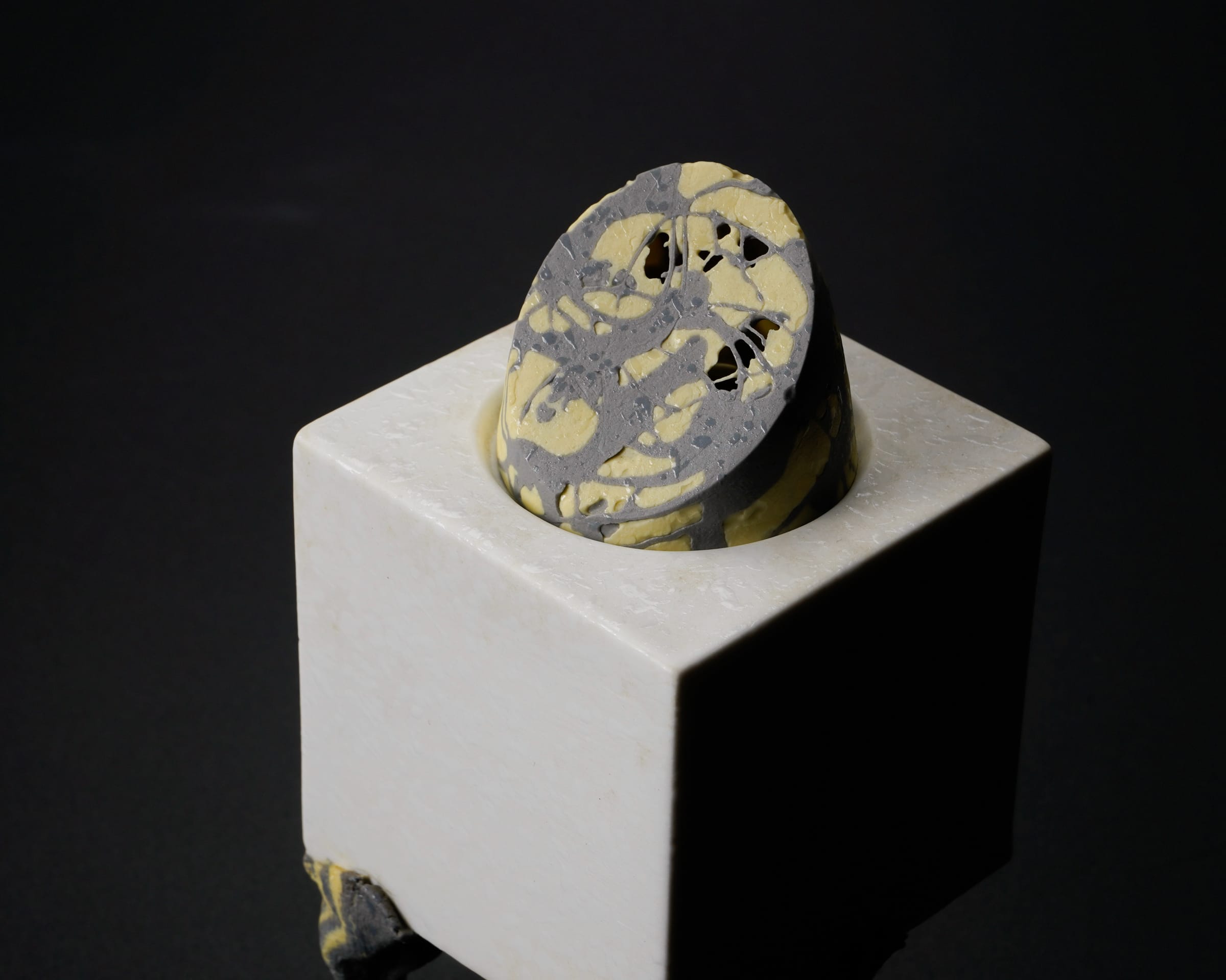 Nagae Shigekazu 長江重和, Tiger shaped incense burner 戊寅の