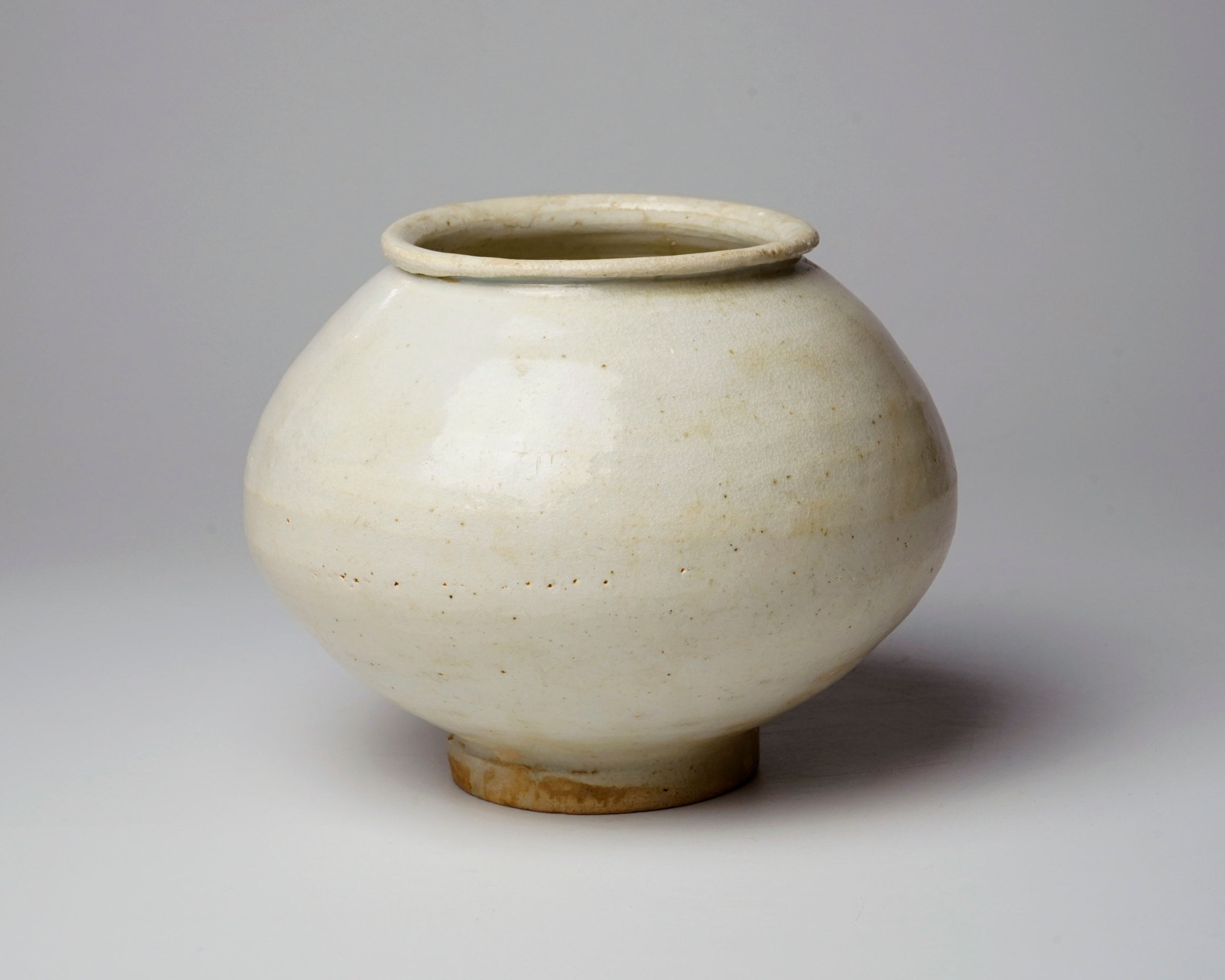 Korean Lee Dynasty White Glazed Jar 李朝白磁壺 | Dai Ichi