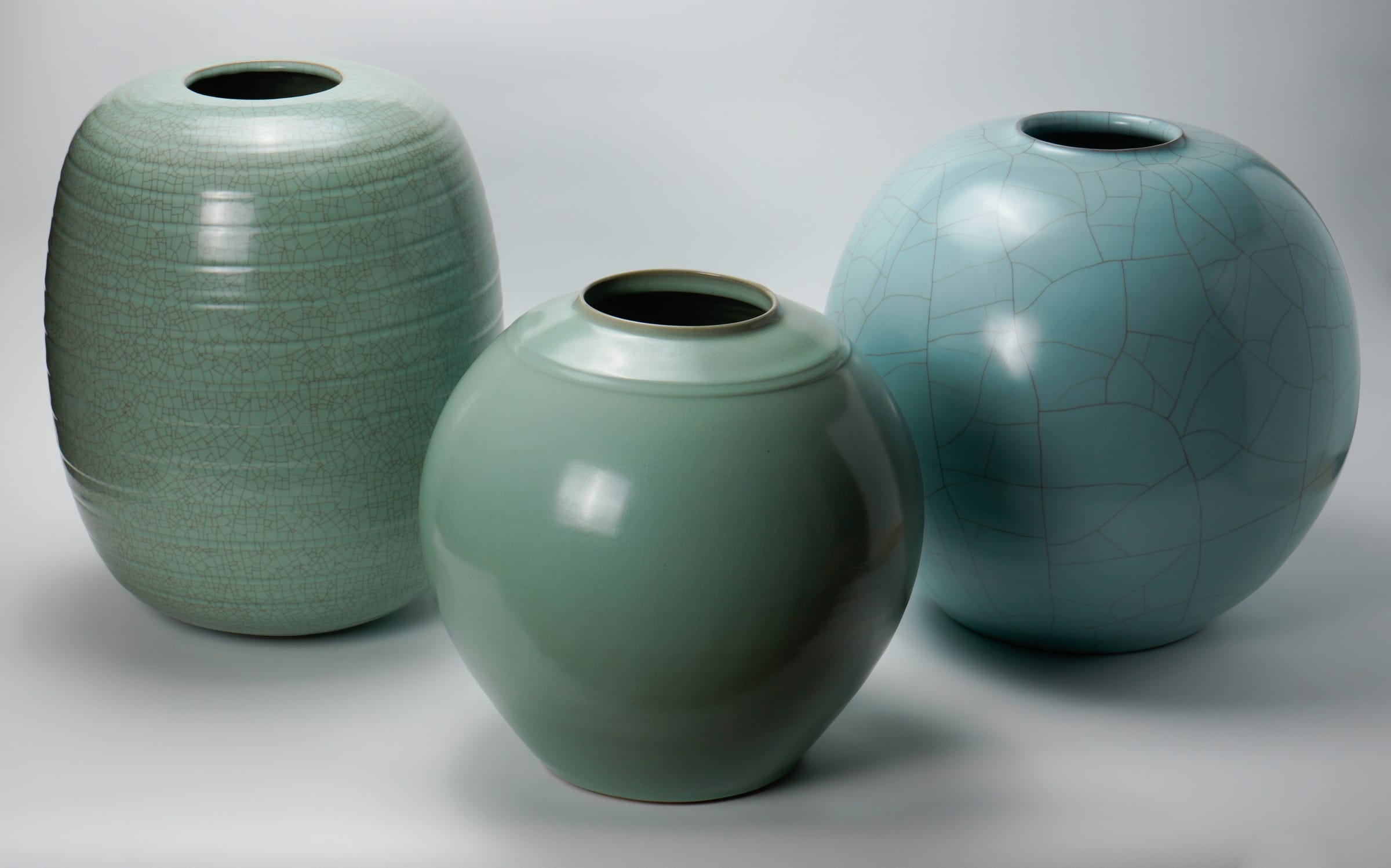 Nakashima Hiroshi 中島 宏, Celadon Jar 青磁壺 | Dai Ichi