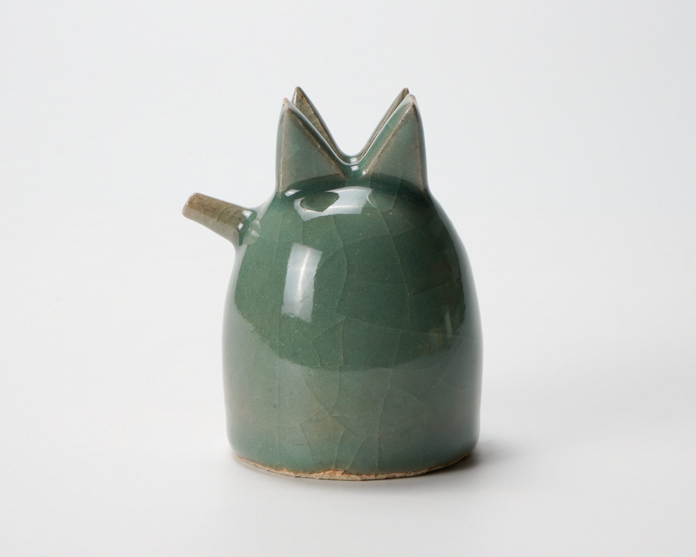Tamura Ryoichi 田村了一, Celadon water dropper with rooster shape