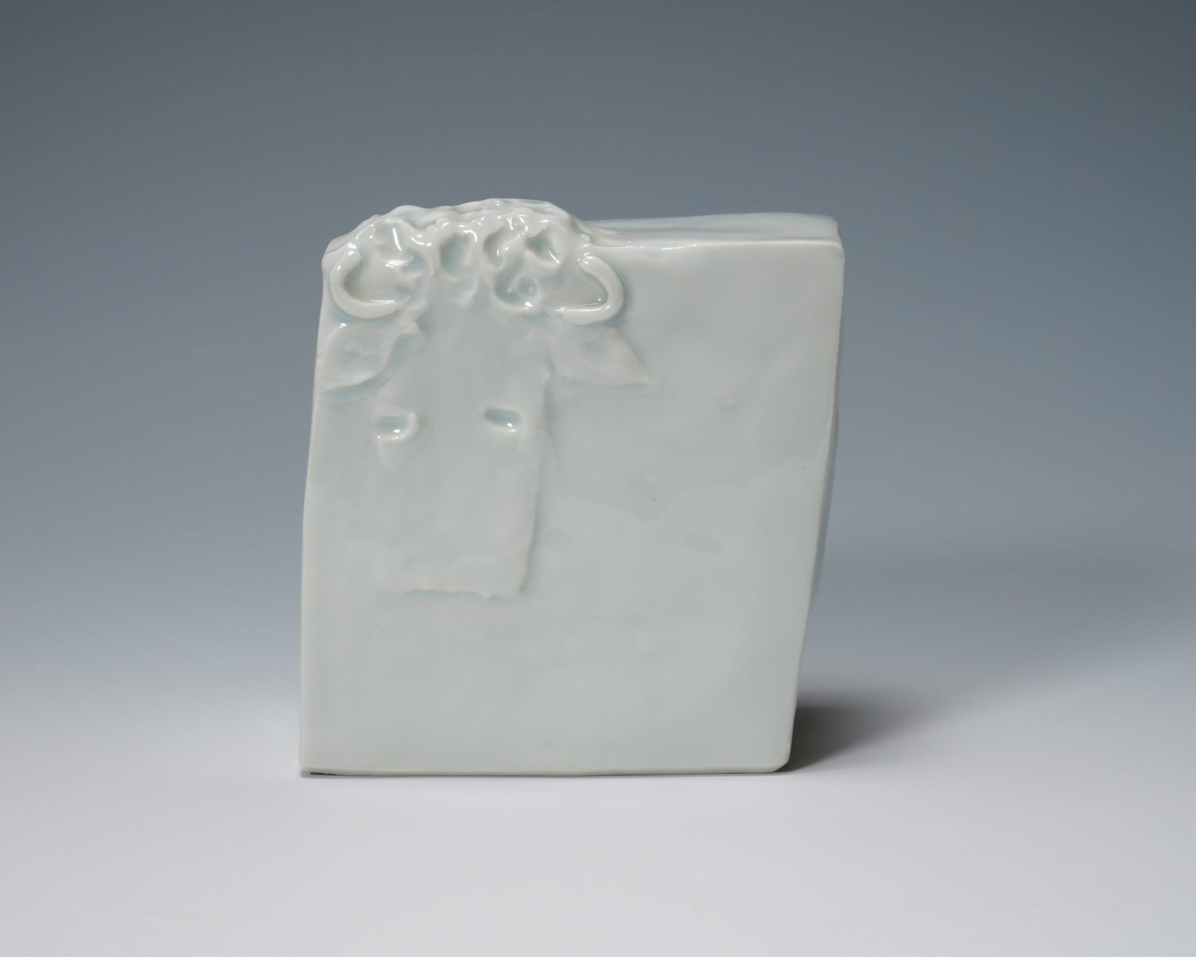 Suzuki Osamu 鈴木治, Small Zodiac sculpture: Ox 丑 | Dai