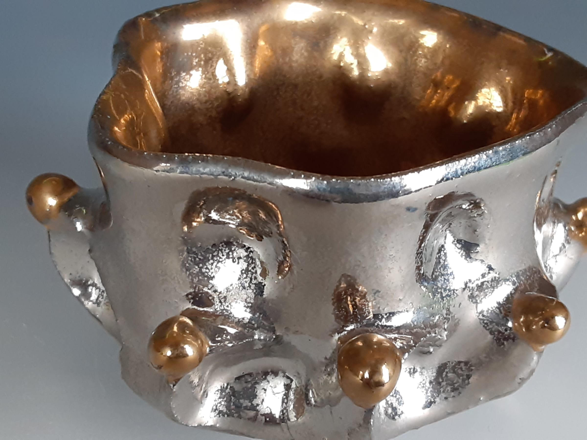 Ishiyama Tetsuya 石山哲也, Gold and Silver Crown Guinomi 金