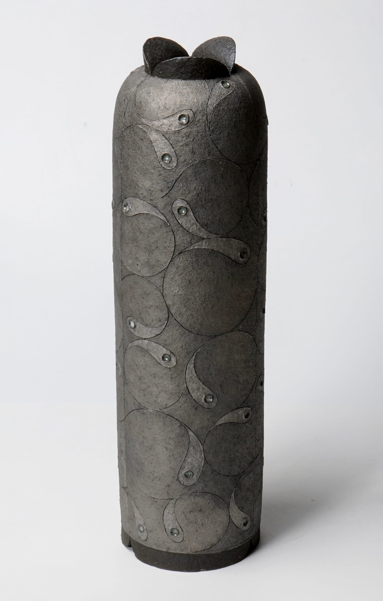 Asano Masaru 浅野勝, Silver Glazed Tall Jar 銀彩壺 | Dai Ichi Arts 