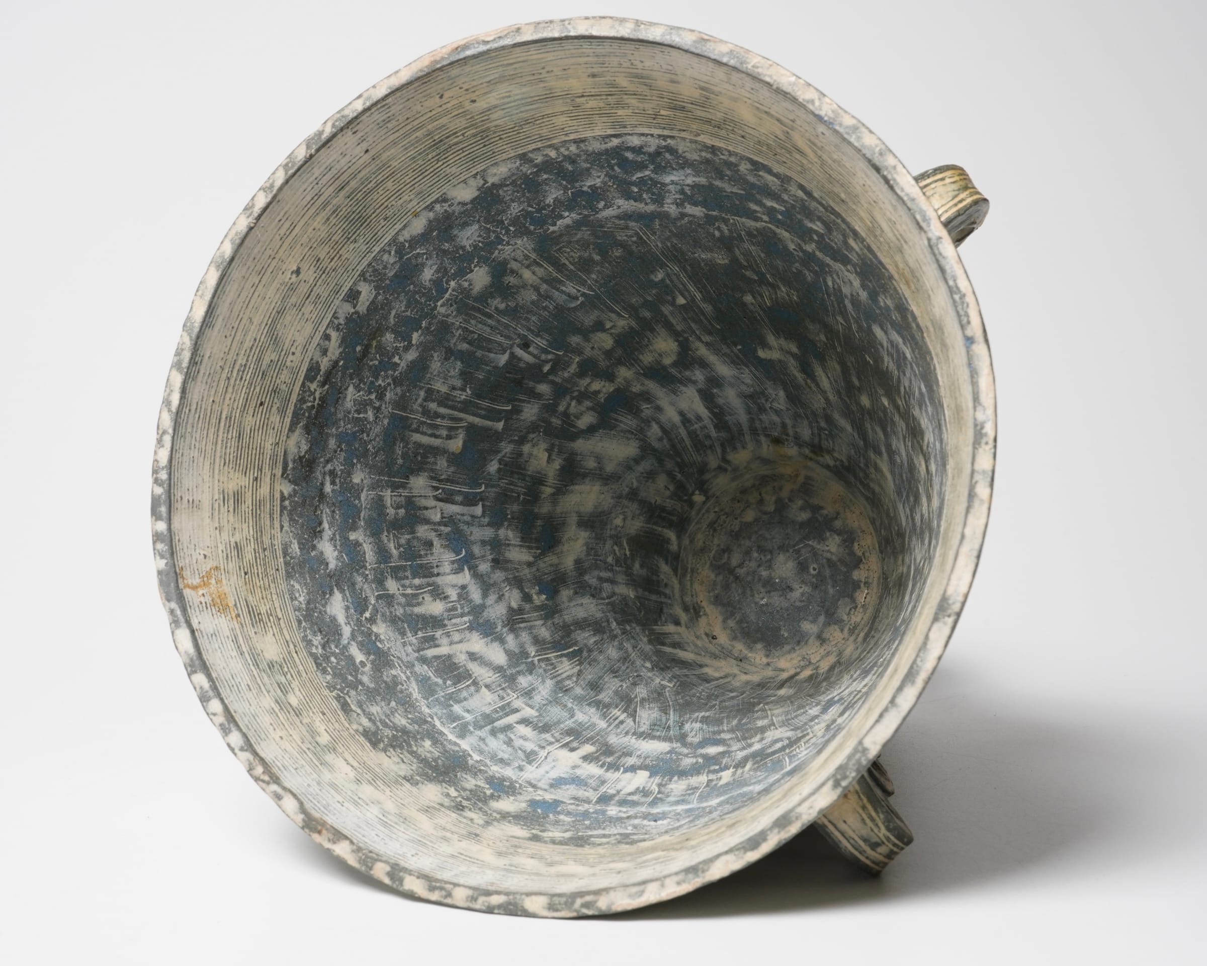 Yasuhara Kimei 安原喜明, Flower Vessel 花器 炻器線彫文 | Dai Yasuhara Kimei 安原喜明, Flower Vessel 花器 炻器線彫文 | Dai