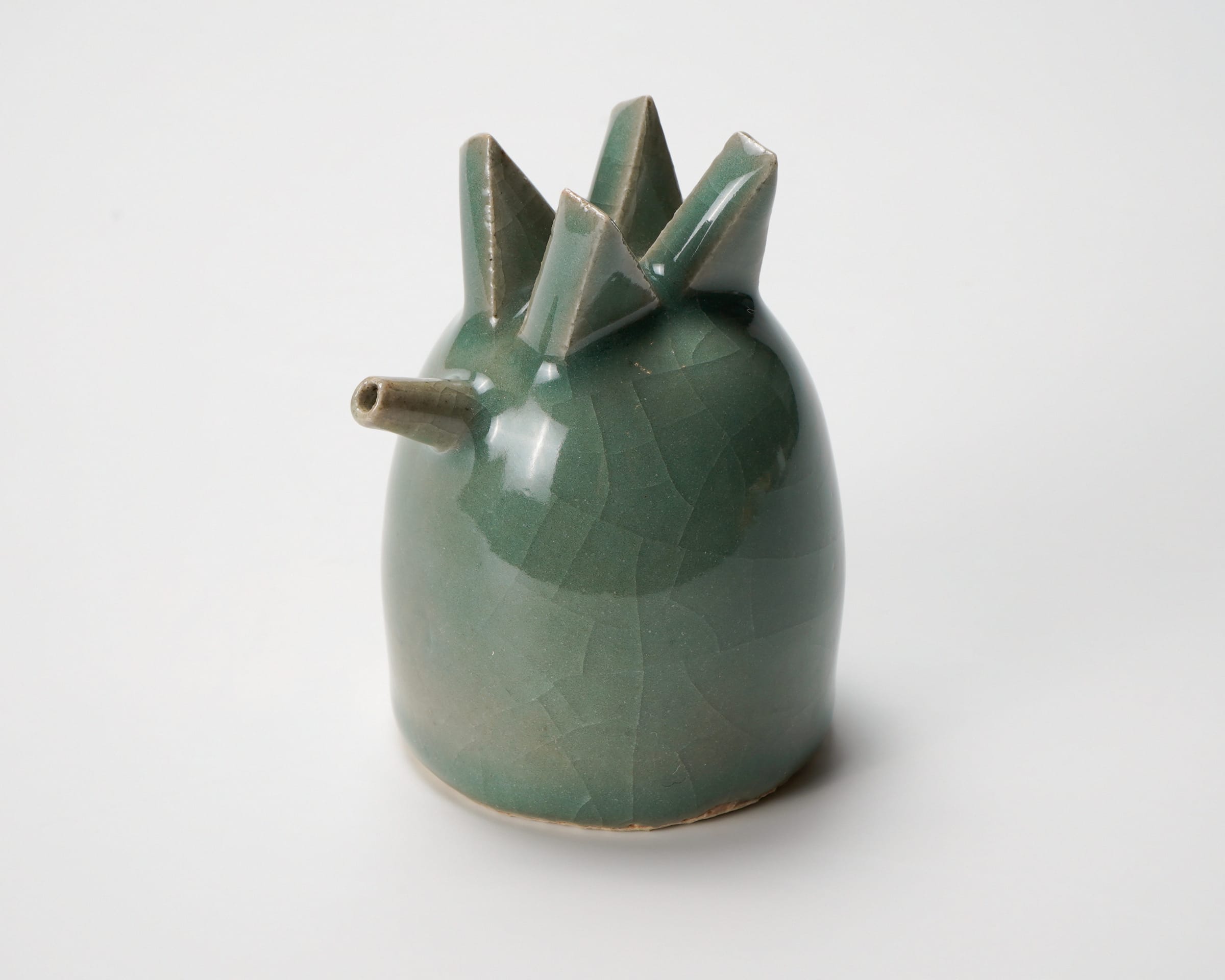 Tamura Ryoichi 田村了一, Celadon water dropper with rooster shape