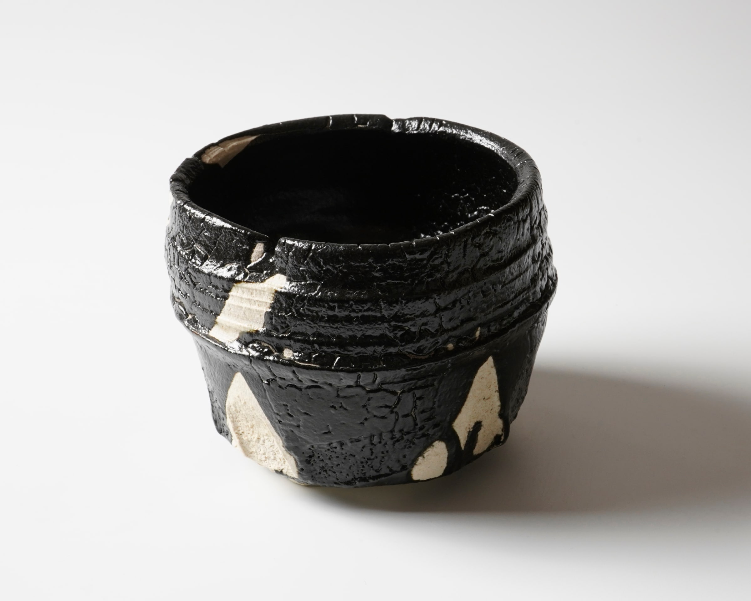 Yamada Kazu 山田和, Hikidashi-kuro tea bowl, 1990's | Dai Ichi