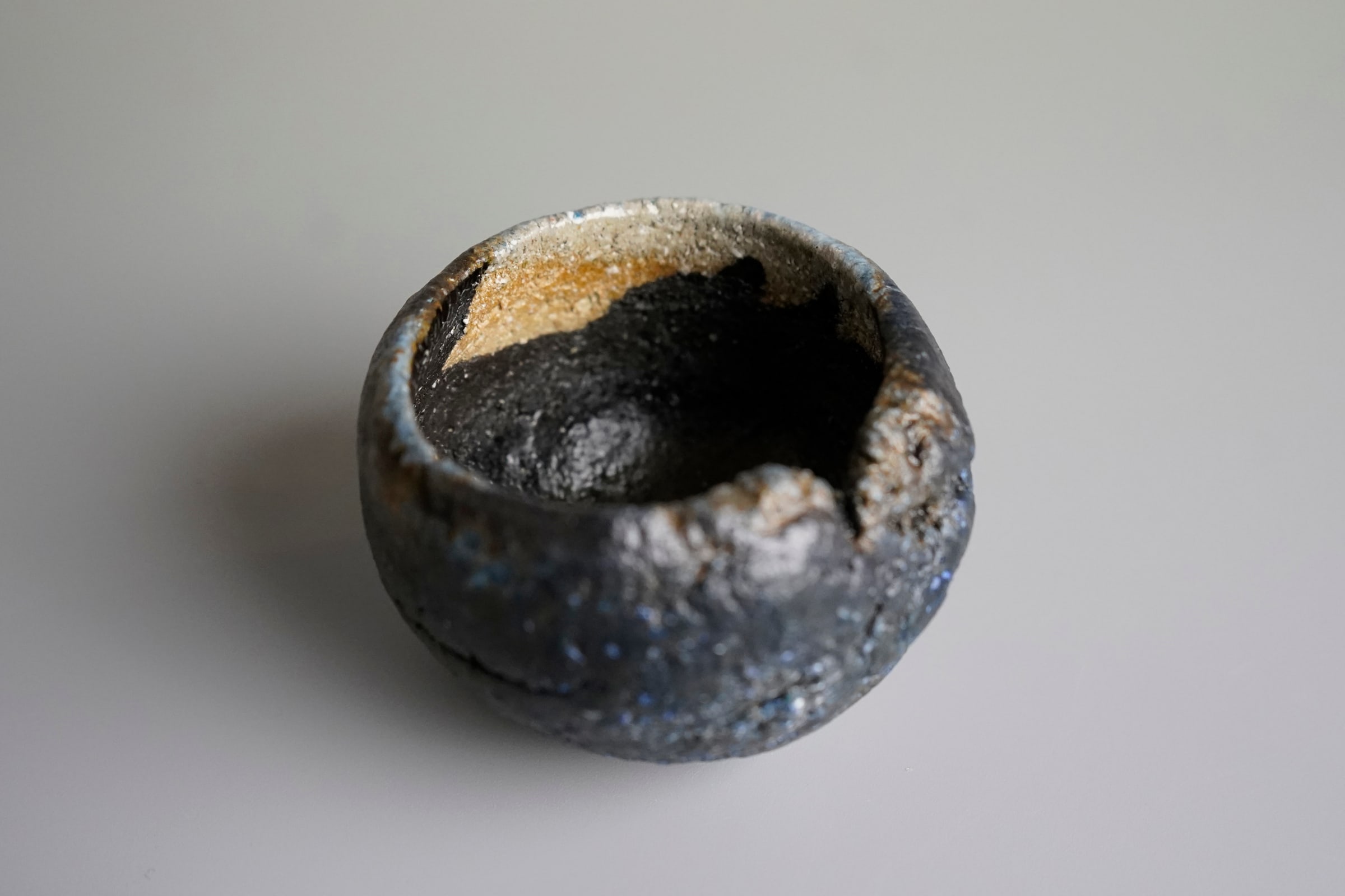 Imperial Collection Vodka Egg 未開栓 Isezaki Koichiro 伊勢﨑晃一朗, Black Sake Cup 黒酒吞 | Dai