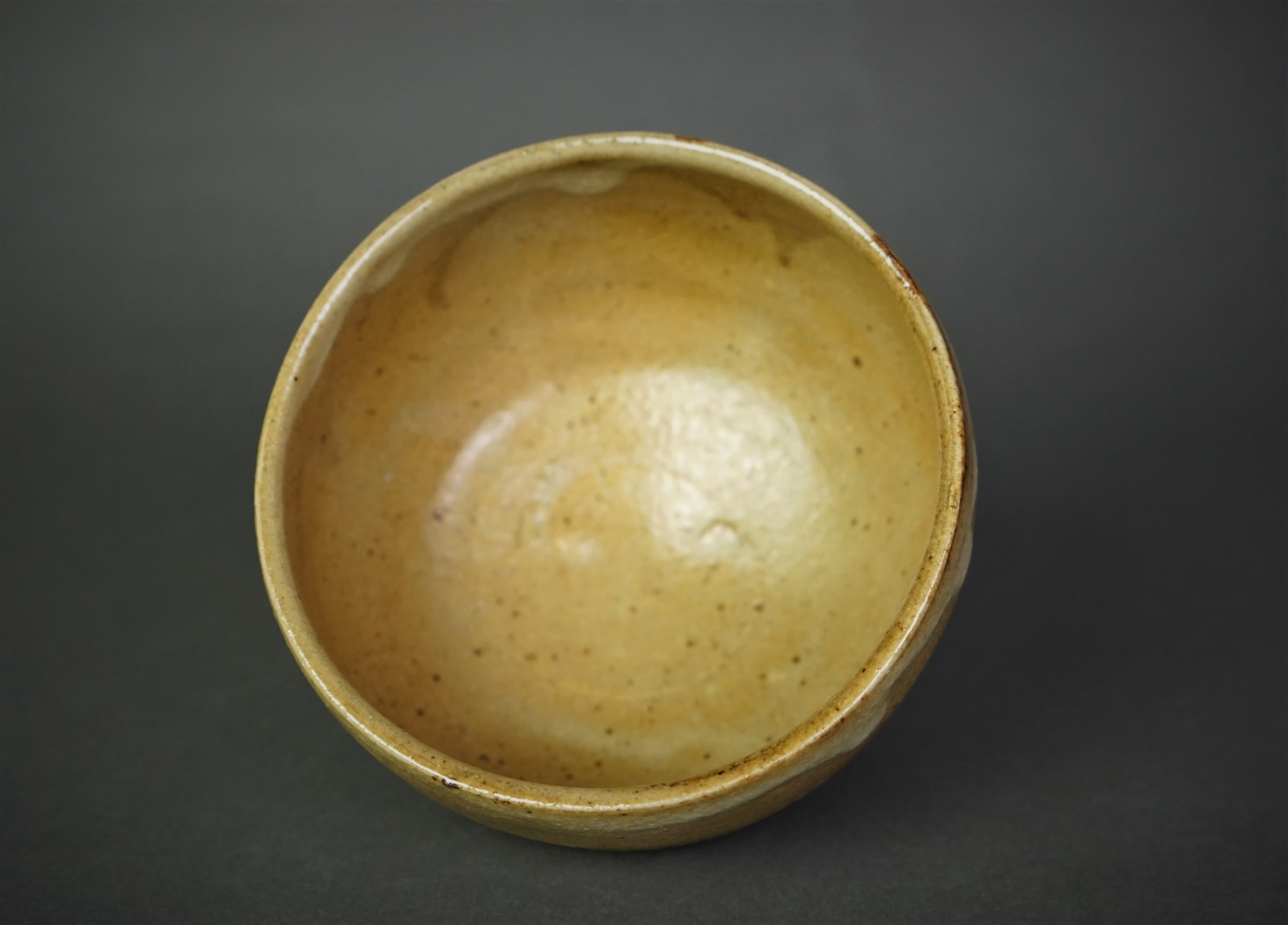 Murata Gen 村田元, Tea Bowl with Rice Husk Glaze 白釉茶碗| Dai 
