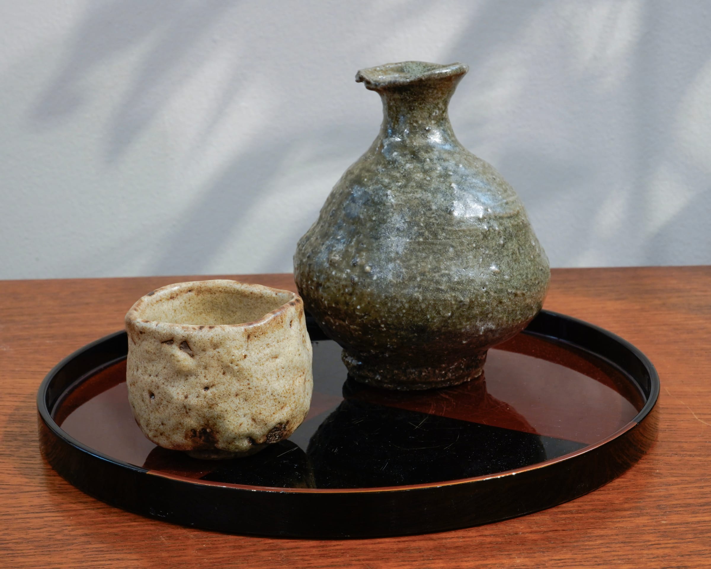 Ikenishi Go 池西剛, Irabo Glazed Sake Bottle 伊羅保徳利