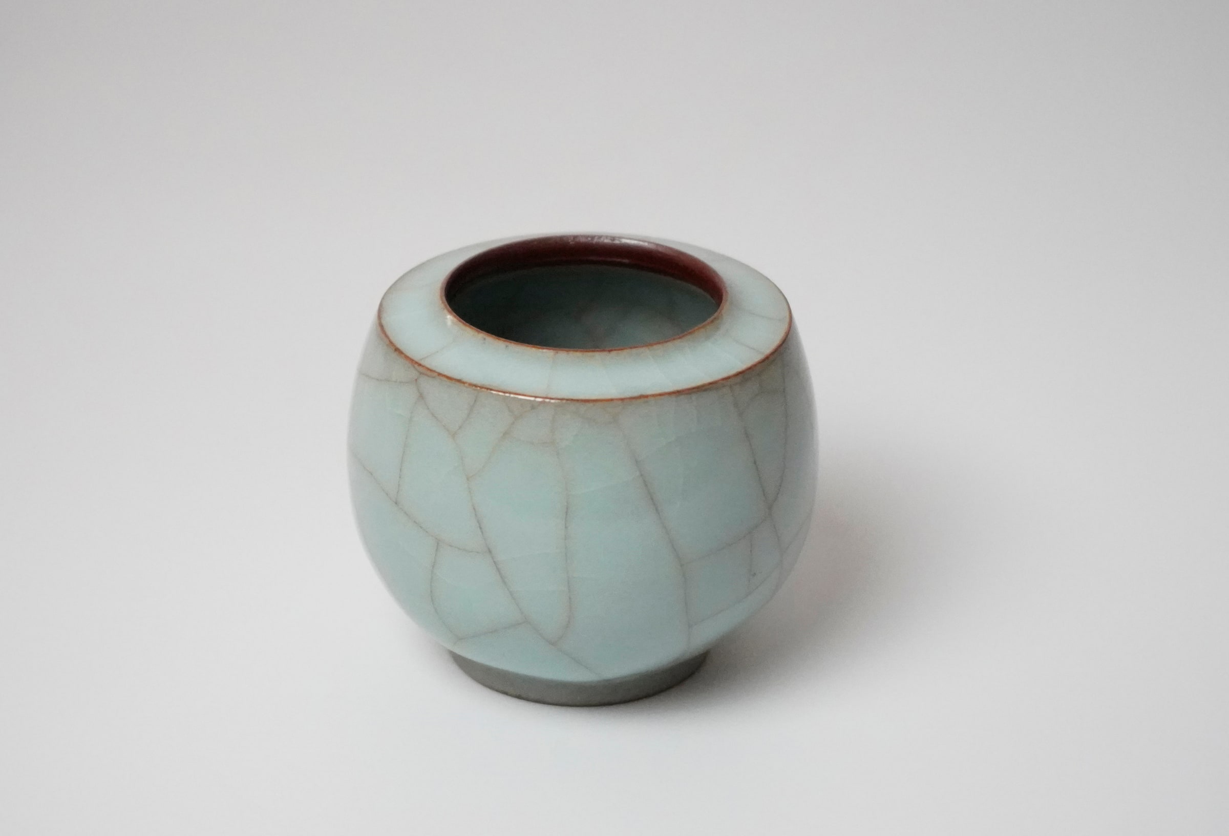 Miura Koheiji 三浦小平二, LNT, Celadon Tea Jar with Cover, 青磁香炉| Dai Ichi Arts |  Japanese Modern Art