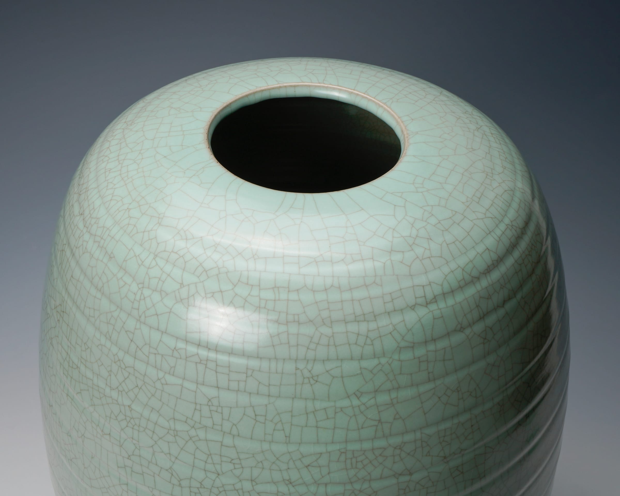 Nakashima Hiroshi 中島 宏, Jade celadon jar 翡青磁壷 | Dai
