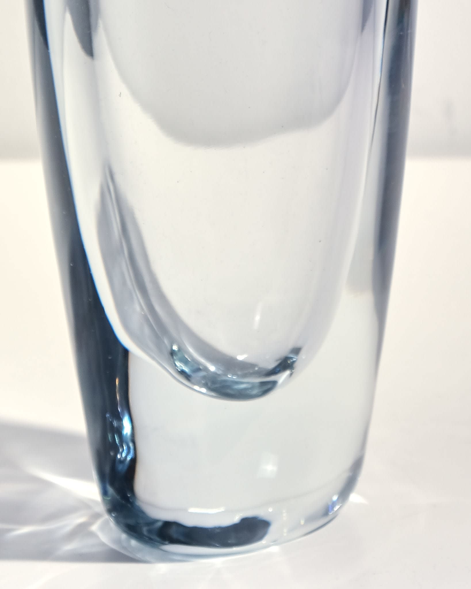 Asta Stromberg for Strombergshyttan, Thick Walled Vase | 8 Holland