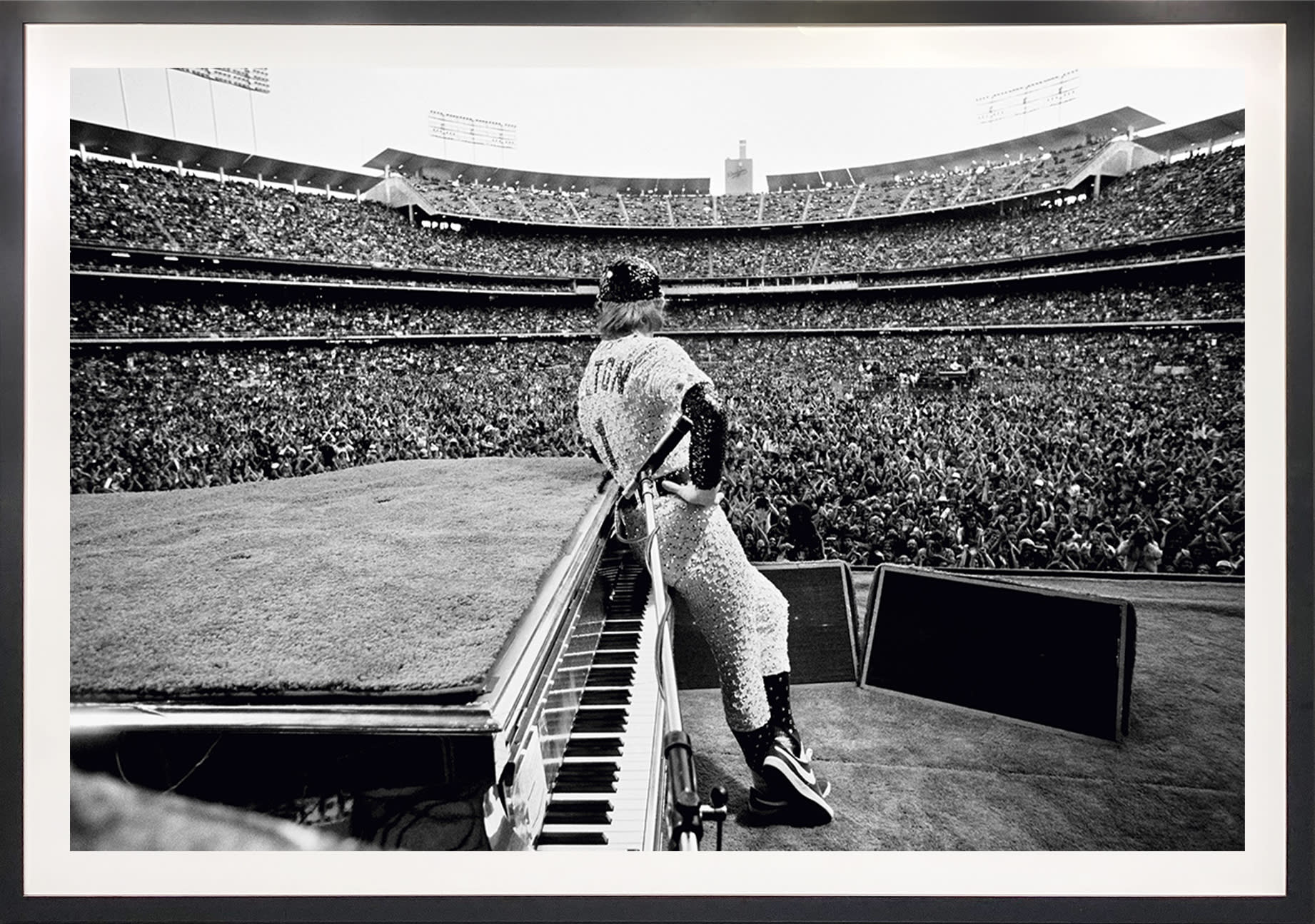 Terry O'Neill, Elton John, Dodger Stadium, 1975