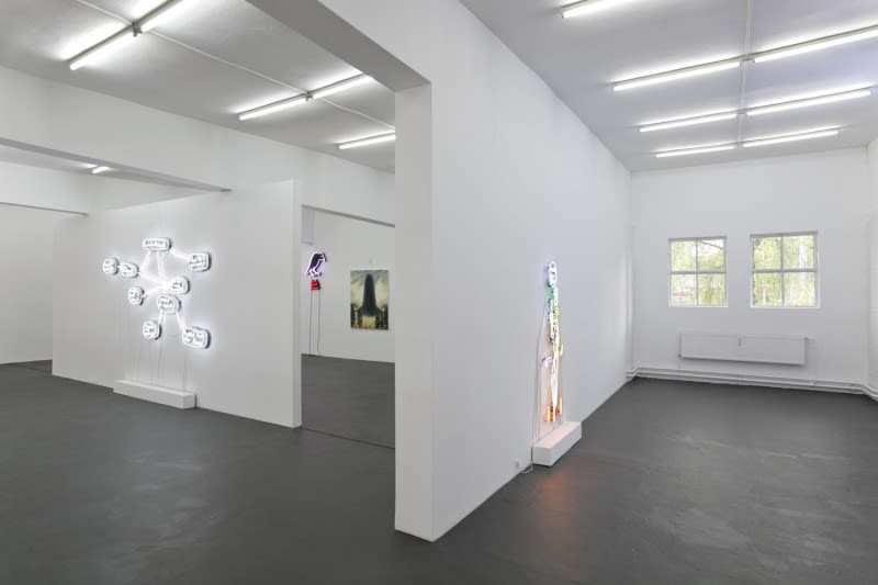 Dan Attoe Simple Thoughts and Complicated Animals Installation View May 2 – June 21, 2008 Peres Projects, Berlin